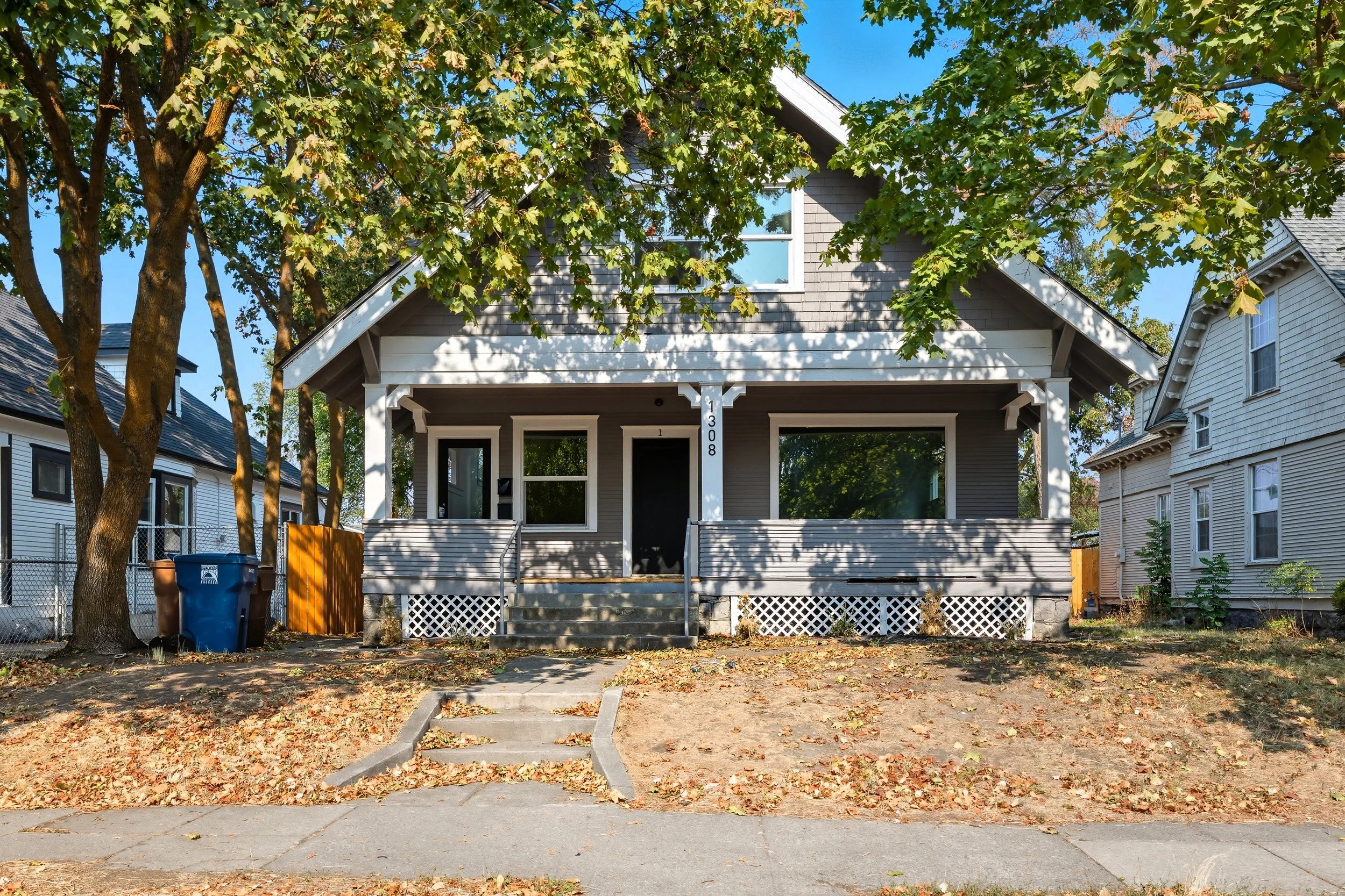 Spokane WA duplex property exterior investment opportunity – Hall Street