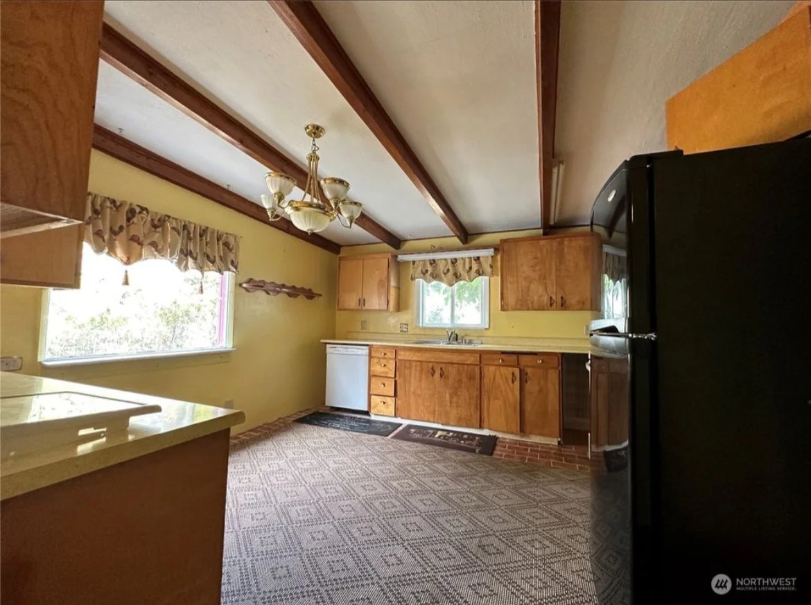 Hall Street, Hall st, Hall Street, Spokane, Spokane Real Estate Agent, Spokane Investor, PNW Real Estate, Real Estate Investor, Fix and Flip, Nathan Hall