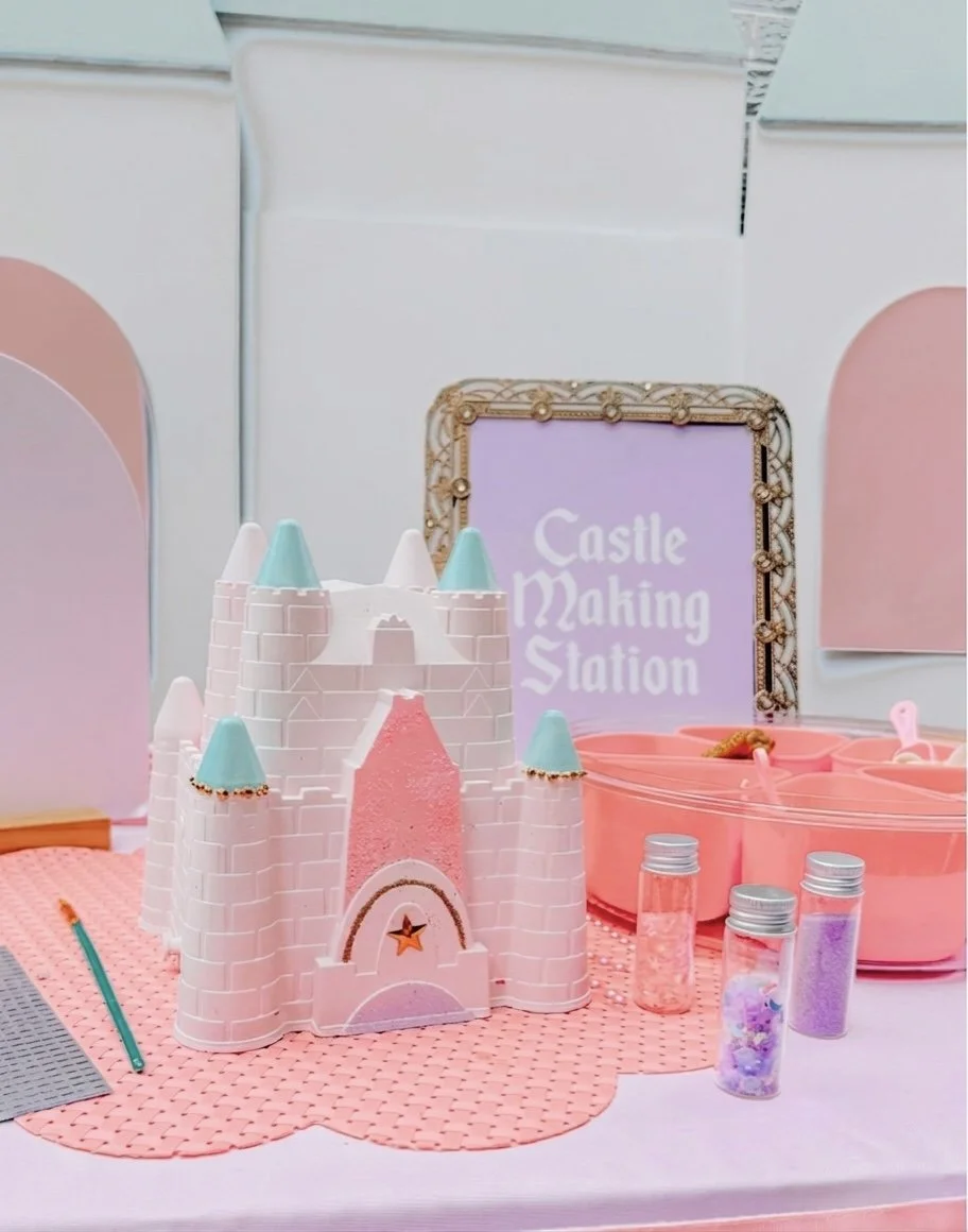 Castle Decoration Station