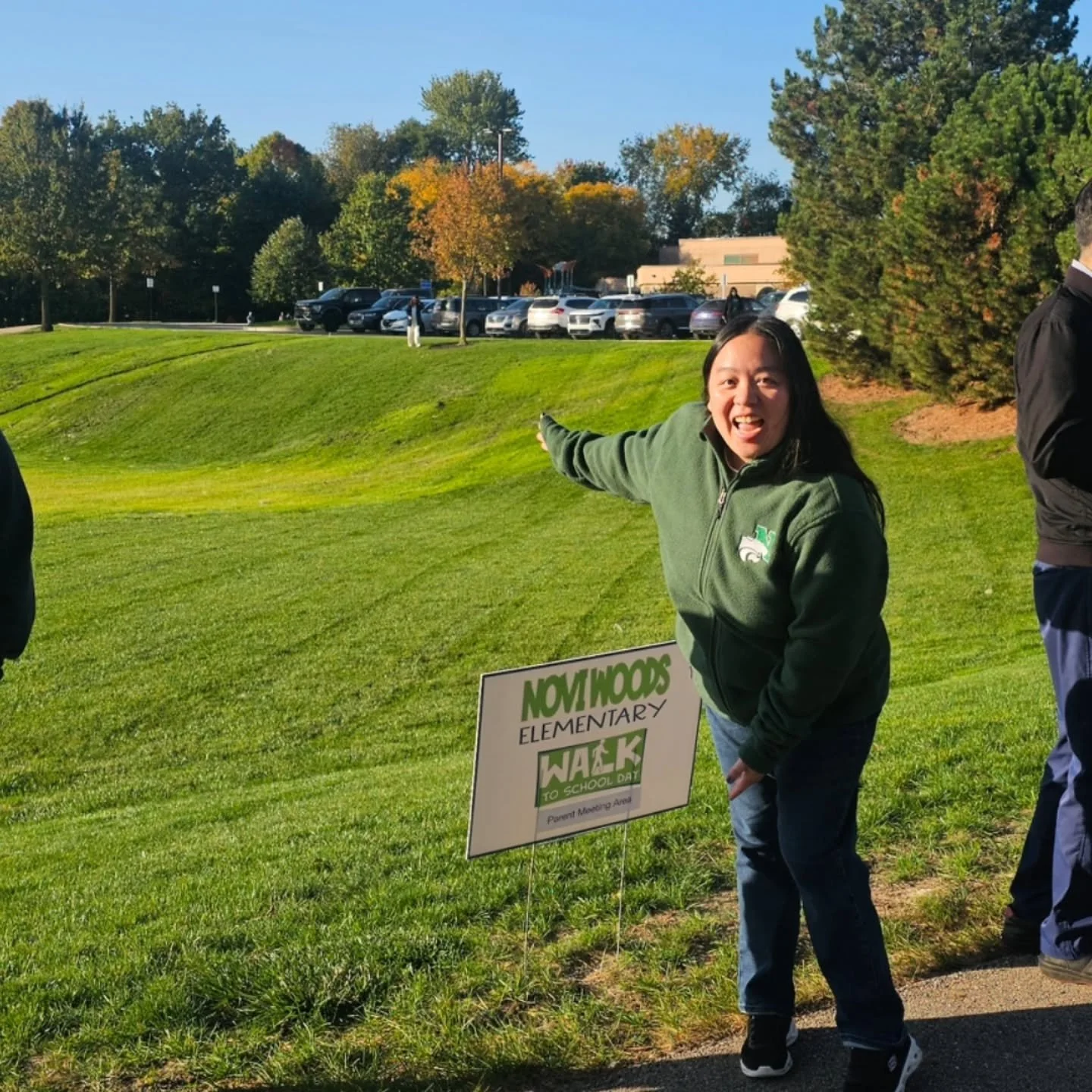 It's National Walk to School Day! What a beautiful day to see all of our Novi Woods kids, teachers, and families out for a walk. Special thanks to the Novi police and fire teams who came out to keep everyone safe!