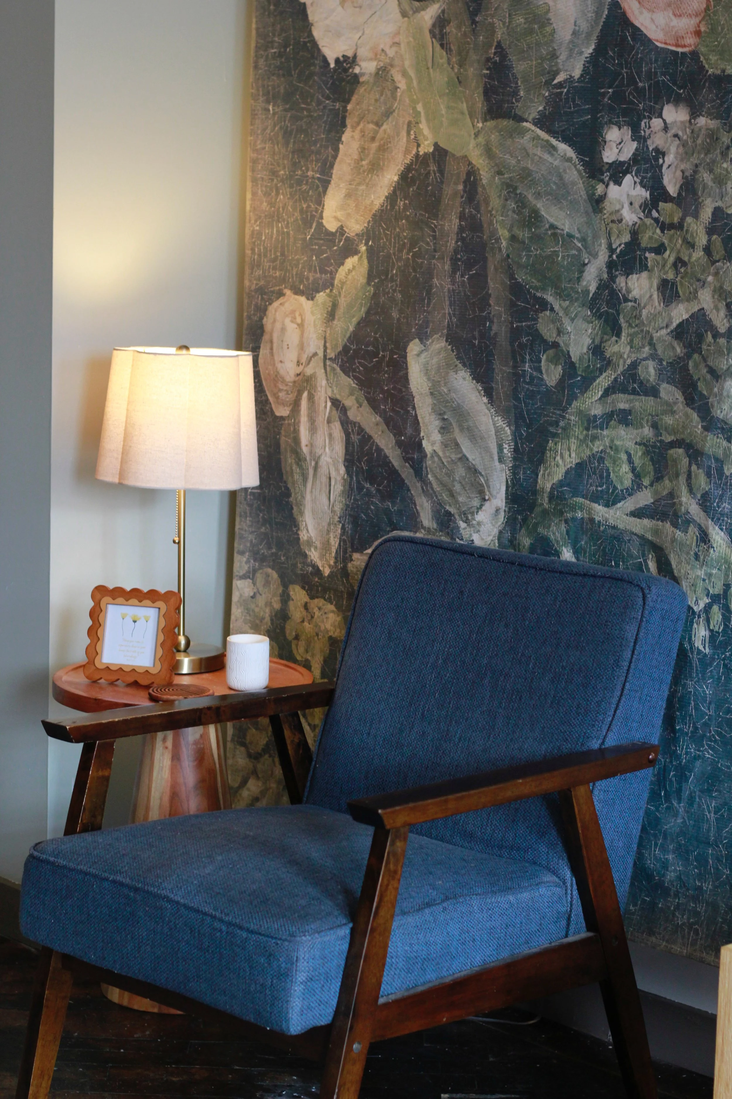 A cozy, calming therapist's chair for sitting with teenagers, adults, and more in the counseling room.