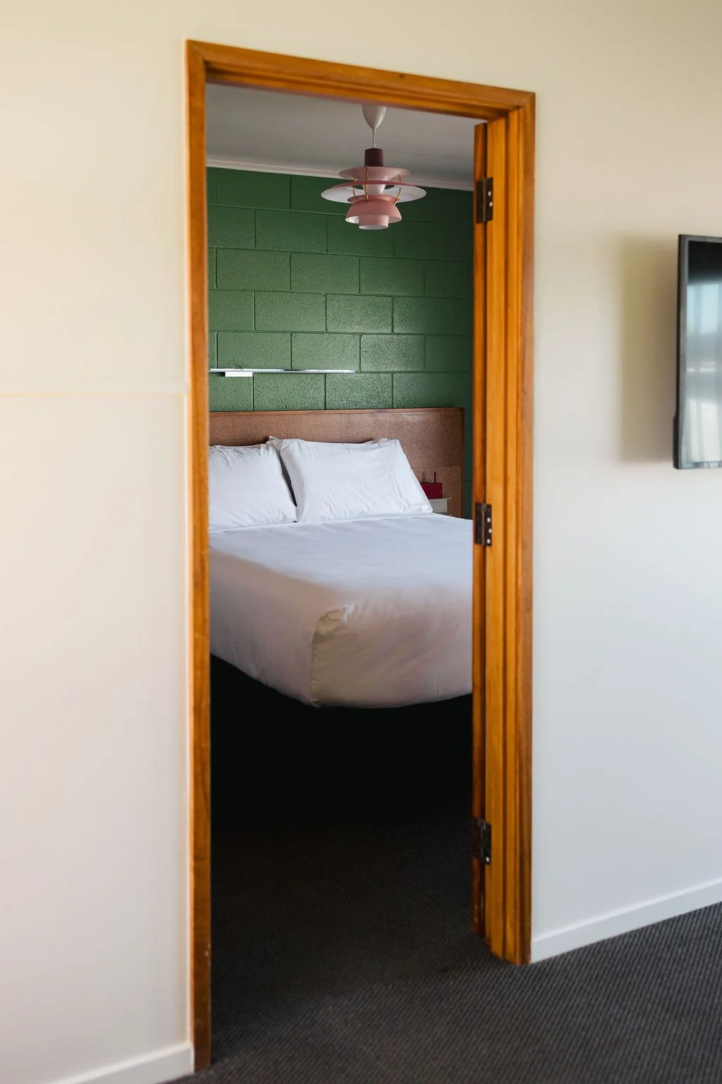 Premium1br-bedroom-hallway.jpg