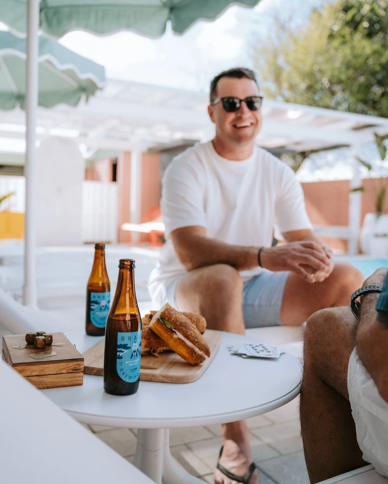 Happy Friday 🕺 We heard our friends @bravebrewingco just won a @newworldnz  award for their Bottle Rocket Pale Ale. Our guys think it's pretty justified here too 🍺
