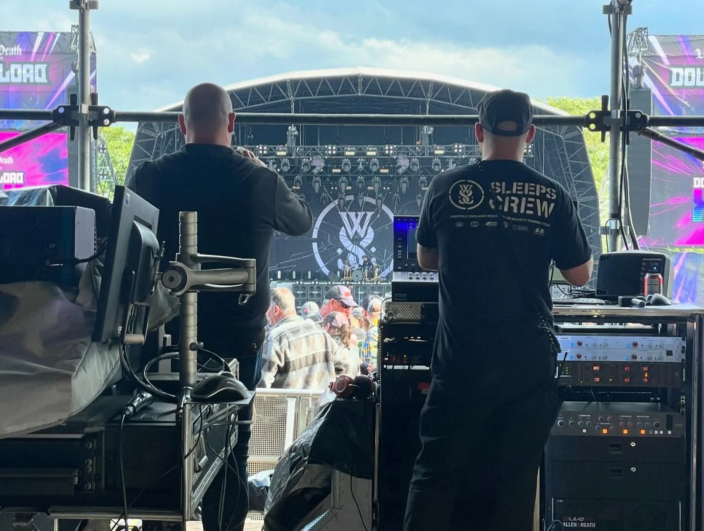 Download 24.jpg