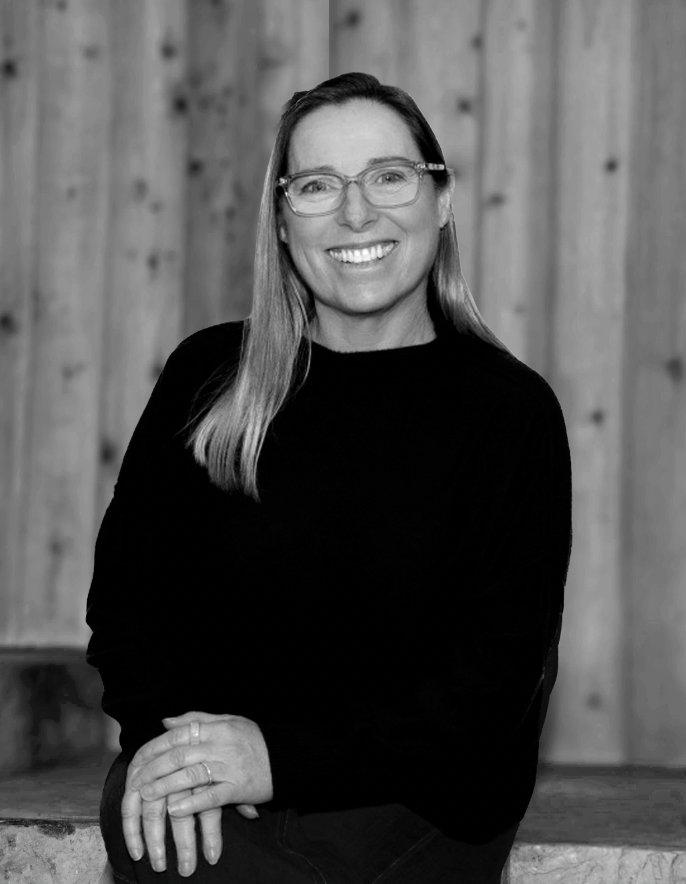 Jacqueline Davis With 30+ years across healthcare, finance, consumer products, and social media, Jacque served as COO at 24Hr HomeCare, overseeing Finance, IT, Compliance, Legal, and Risk.