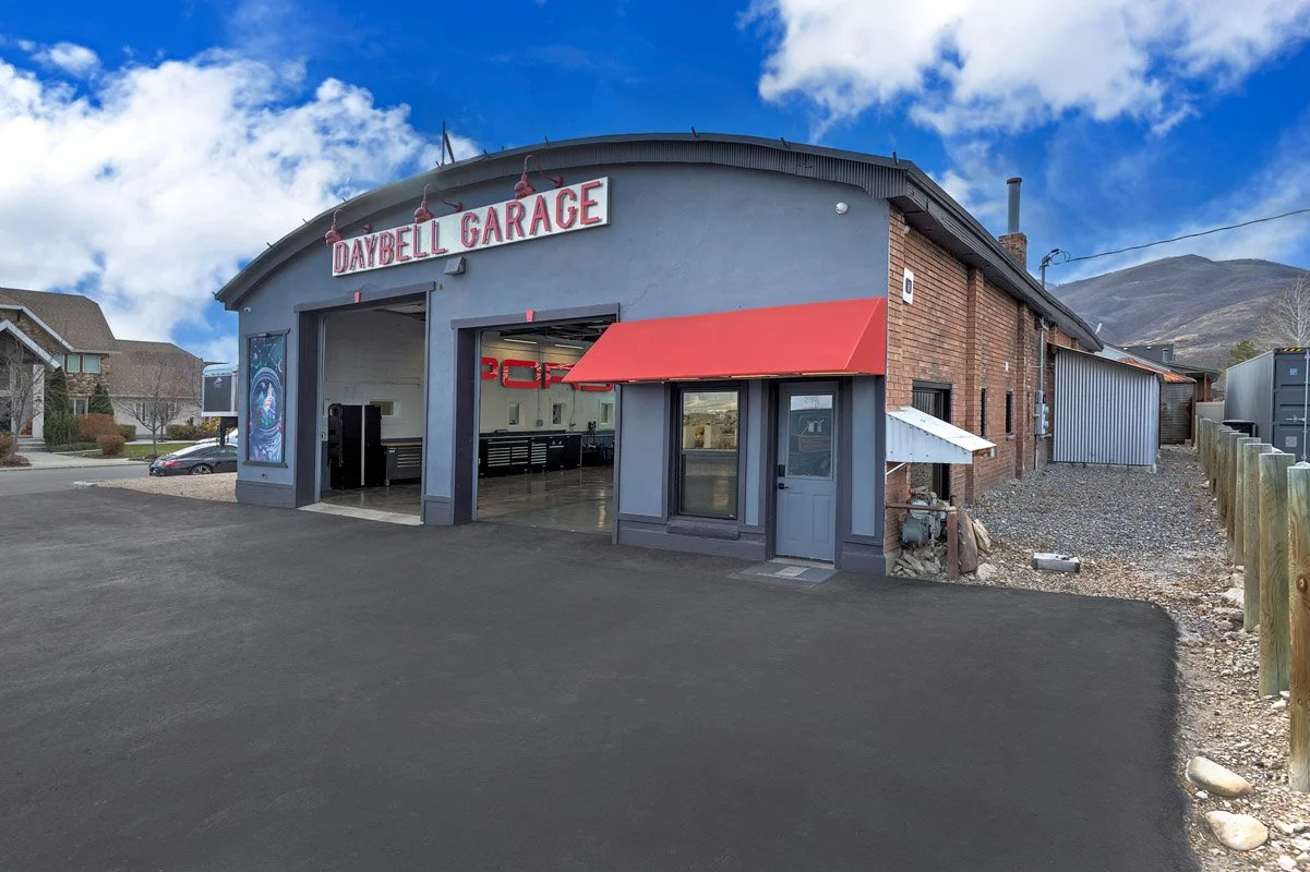 32 298sCenterSt-DaybellGarage-044.jpg
