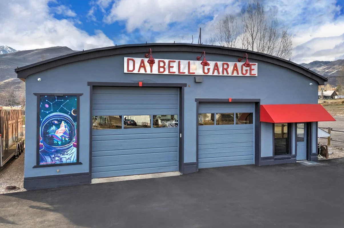 30 298sCenterSt-DaybellGarage-043.jpg