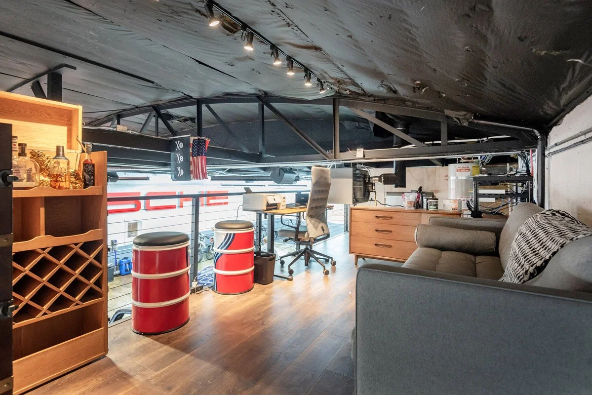 16 298sCenterSt-DaybellGarage-019.jpg
