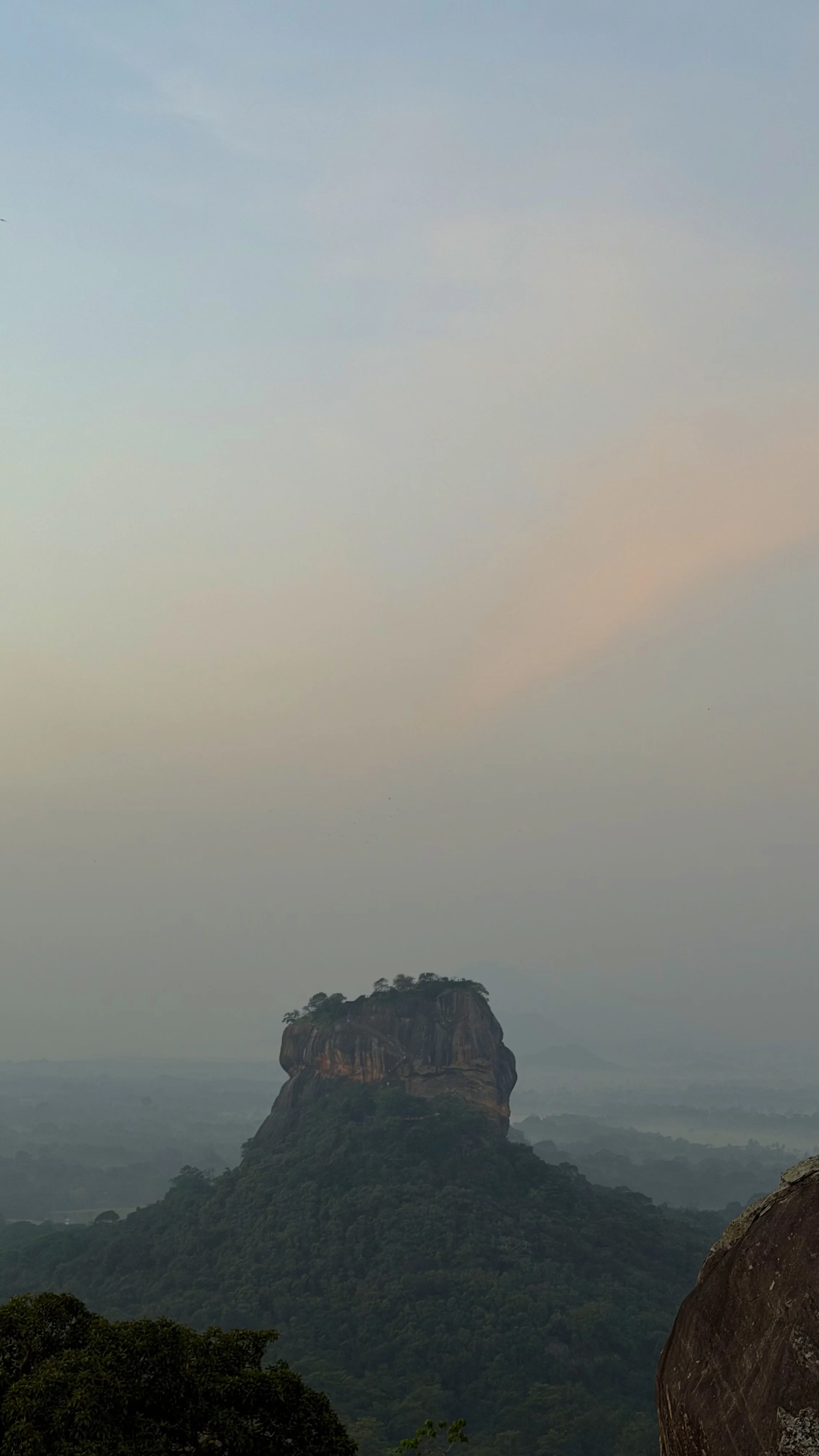 Sri Lanka Guide