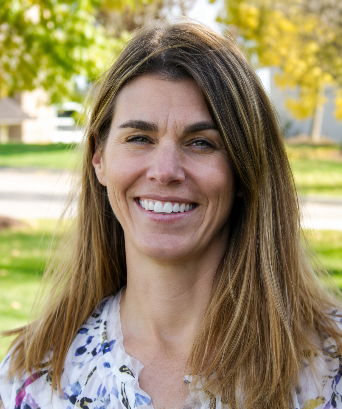 Taylor Dentistry team member outside the Omaha office