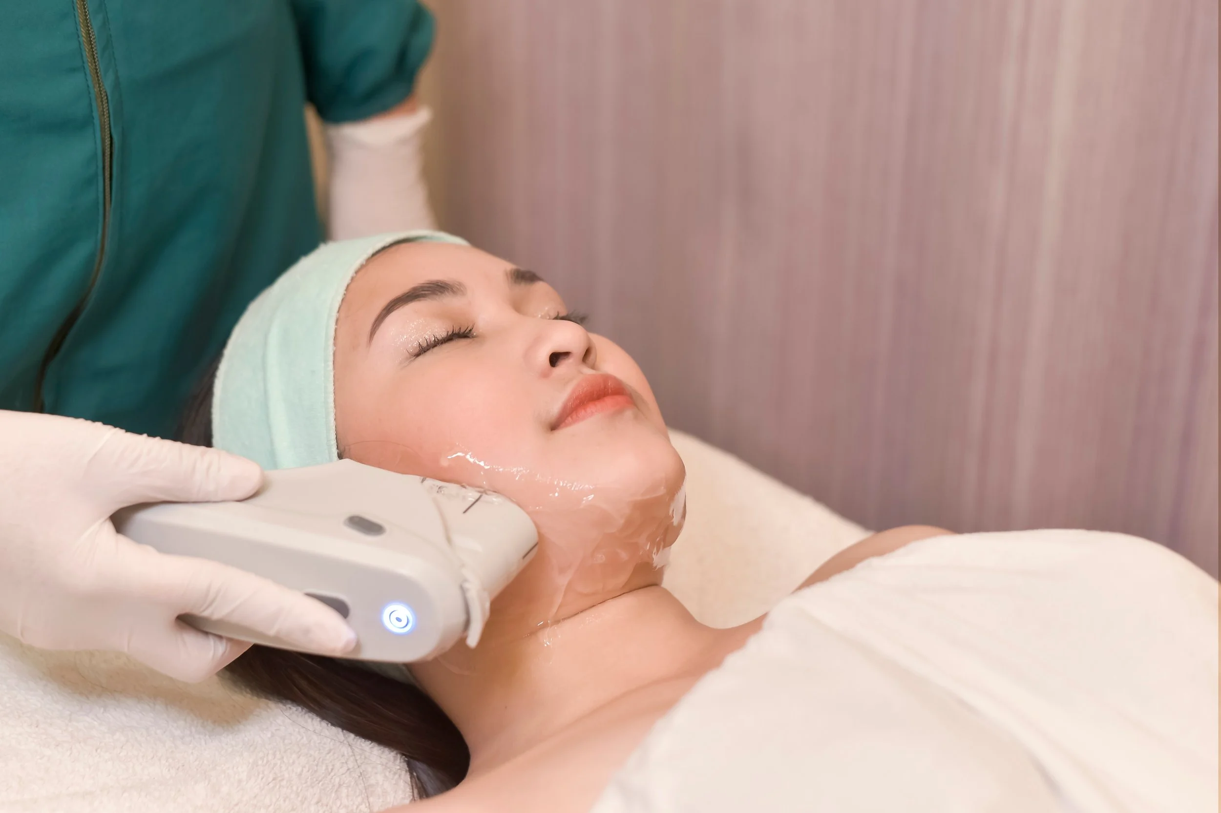 4D HiFU Face-Lifting