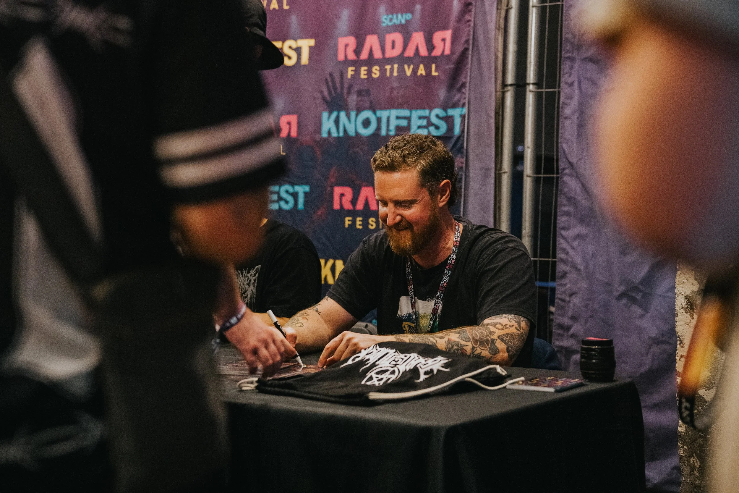 THY ART IS MURDER SIGNING_CHARLIEBLUCK-5.jpg