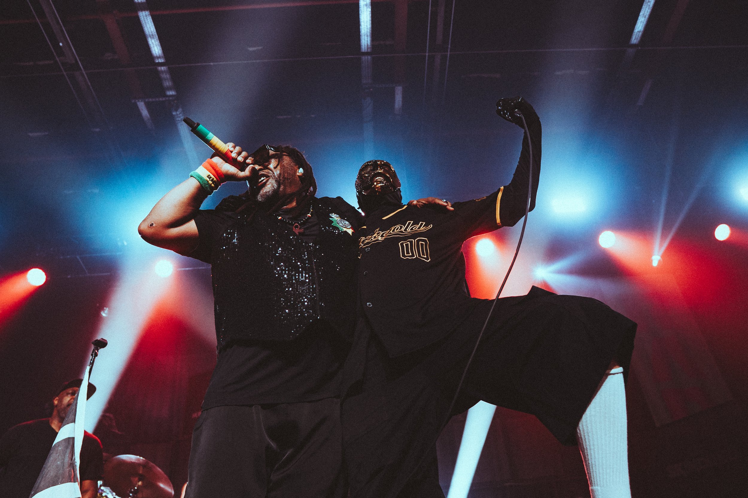 SKINDRED feature_LOZTOGS-2.jpg