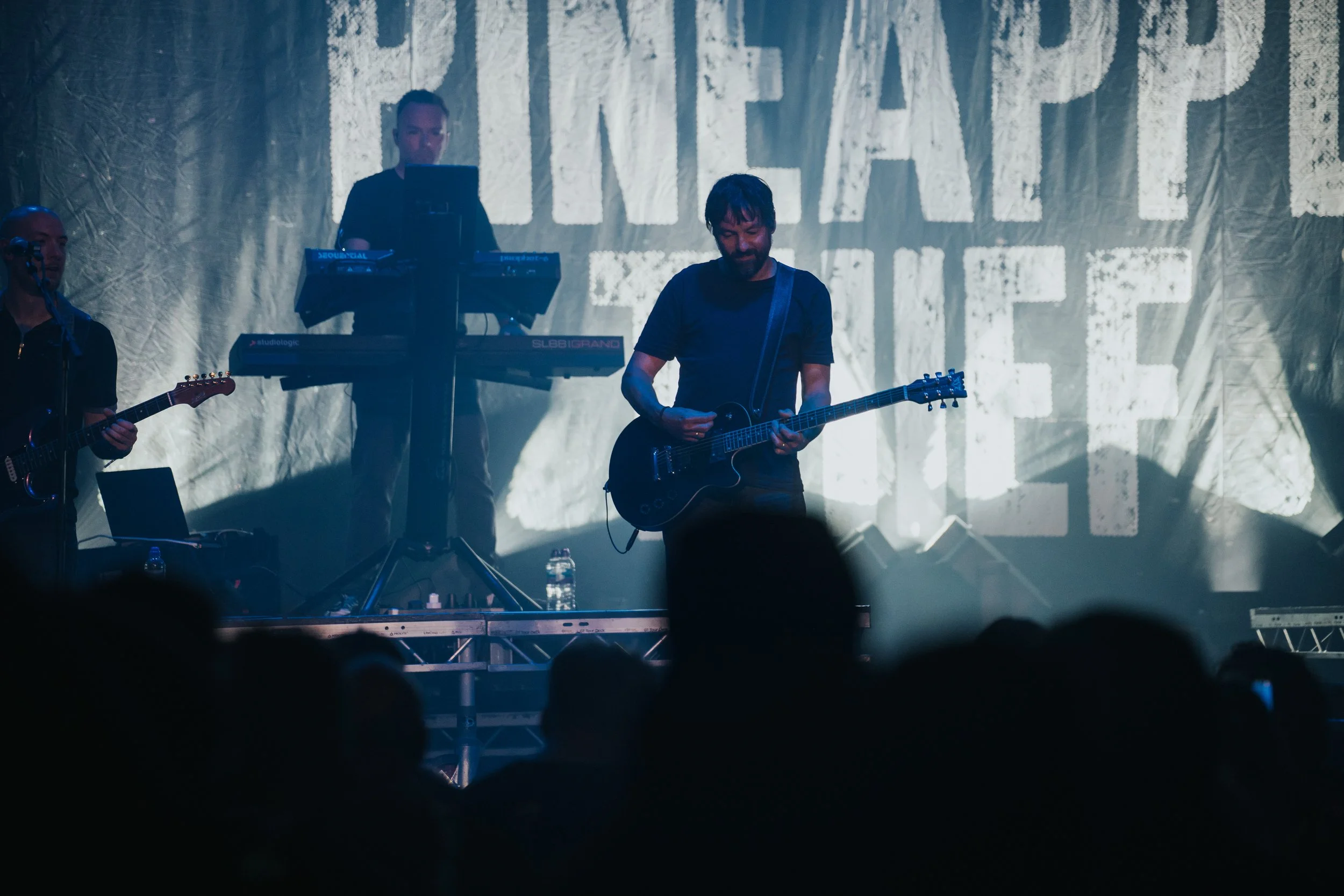 The PINEAPPLE THIEF_CHARLIEBLUCK-5.jpg