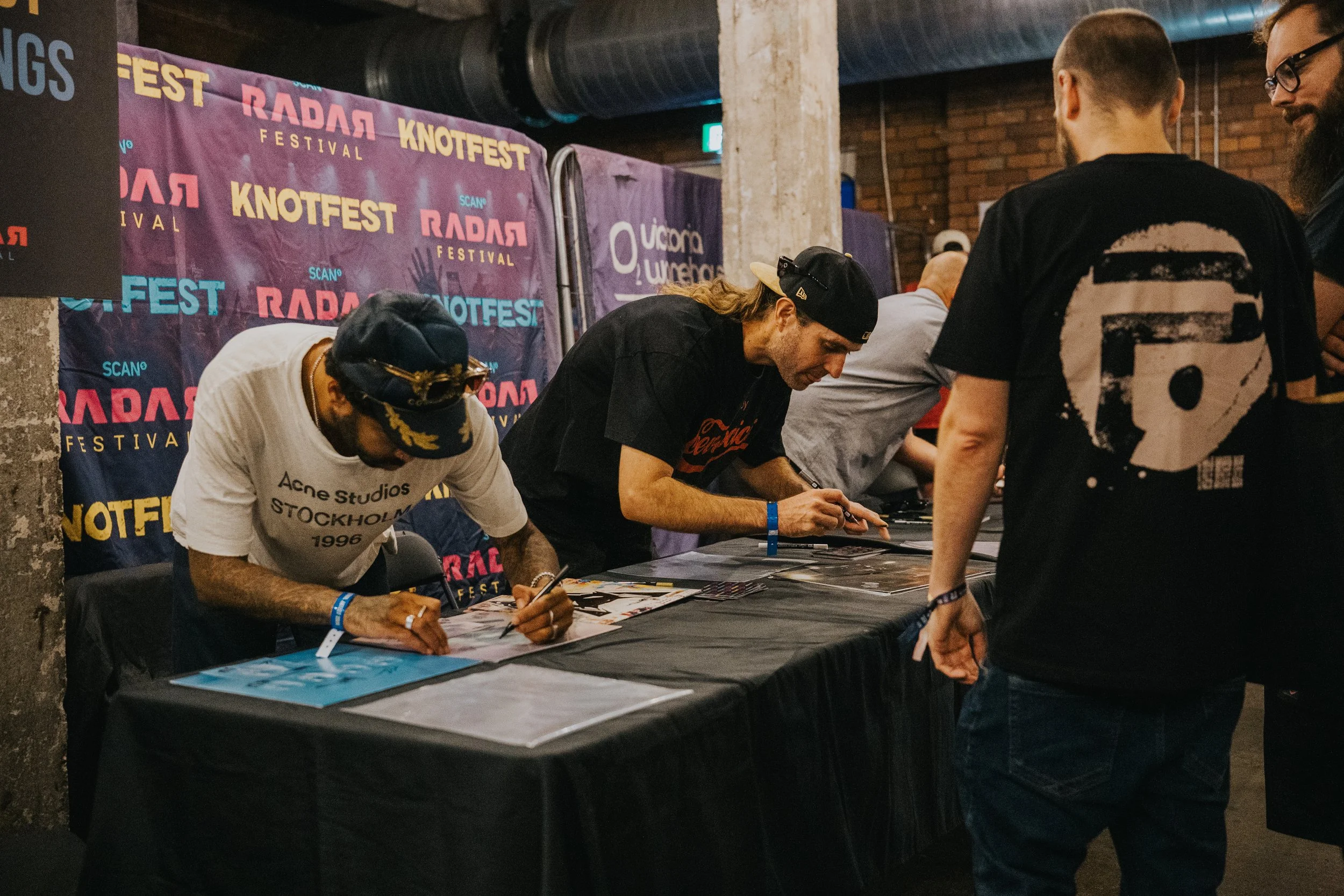 VOLUMES SIGNING_CHARLIEBLUCK-11.jpg
