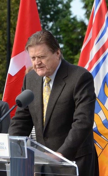 Ralph giving a speech 