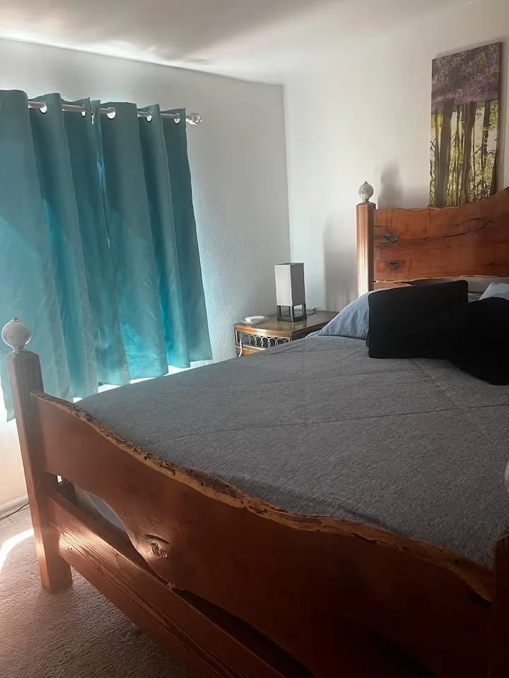 Live Edge bed frame