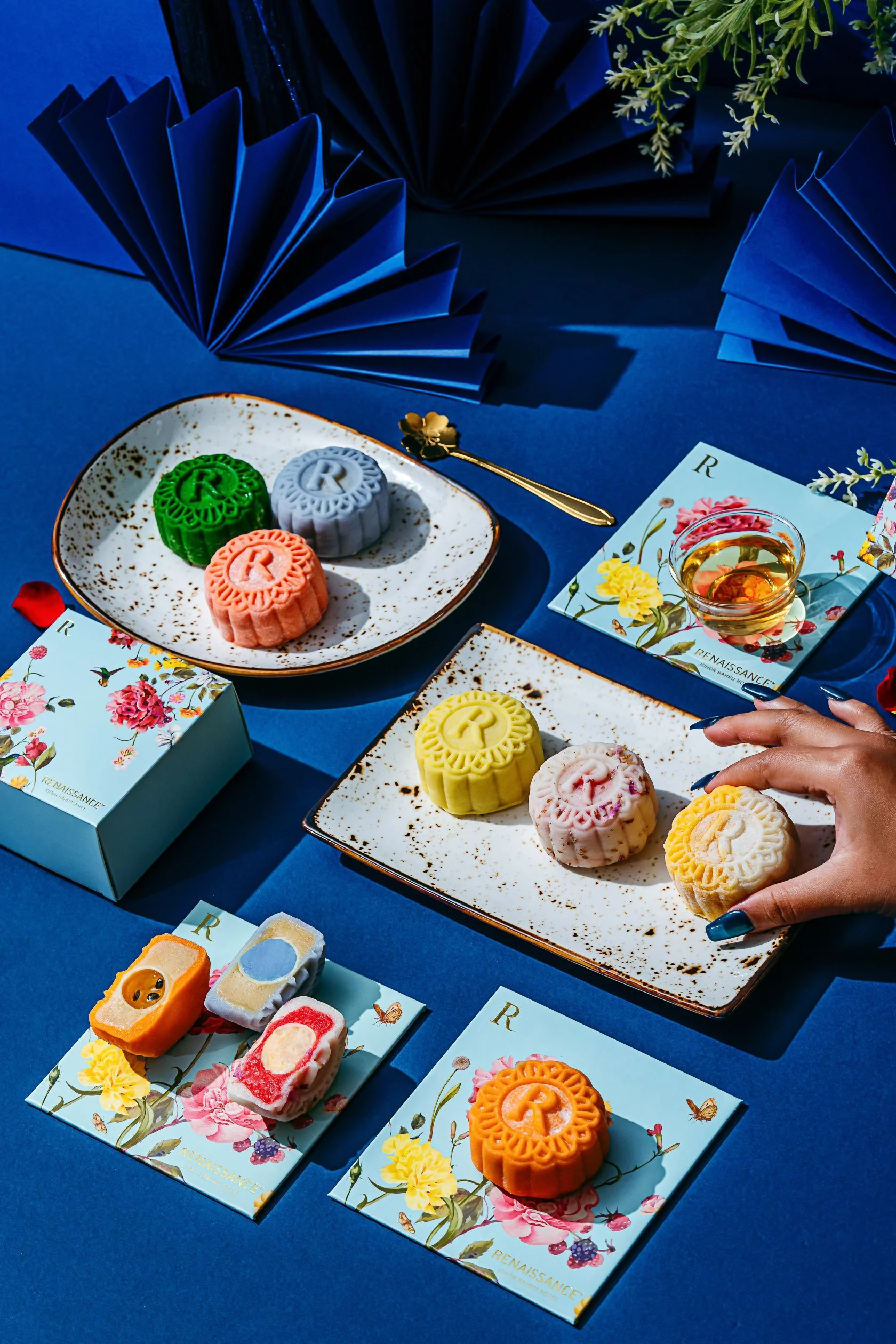 Mooncake-JP705726-JuliusNgPhotography.jpg