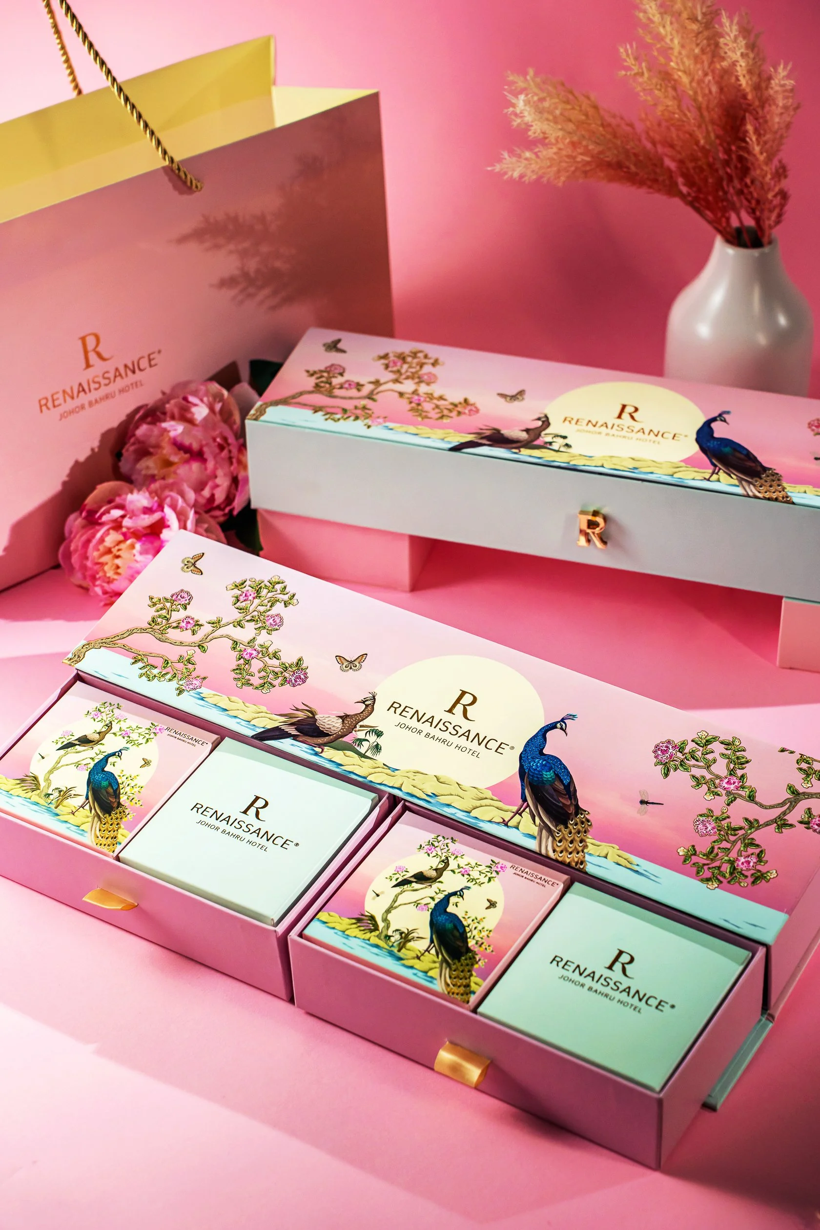 Mooncake-JP706699 copy-JuliusNgPhotography.jpg