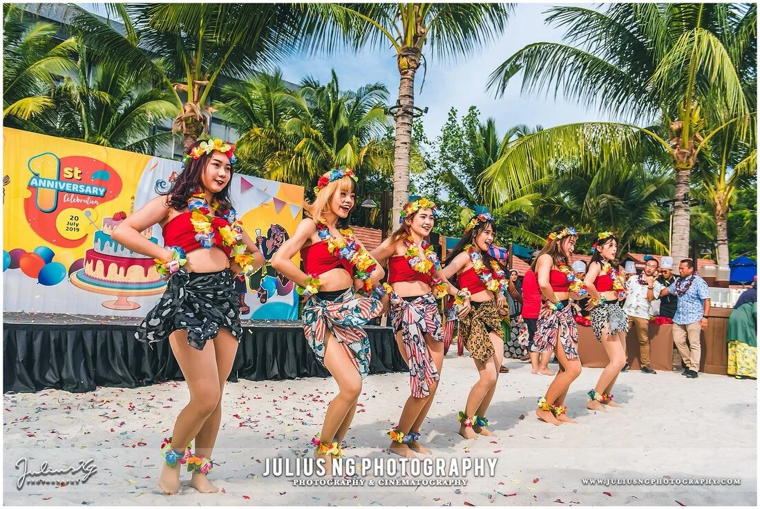Live cultural dance performance during Adventure Waterpark Desaru Coast anniversary celebration, photographed by Julius Ng Photography.