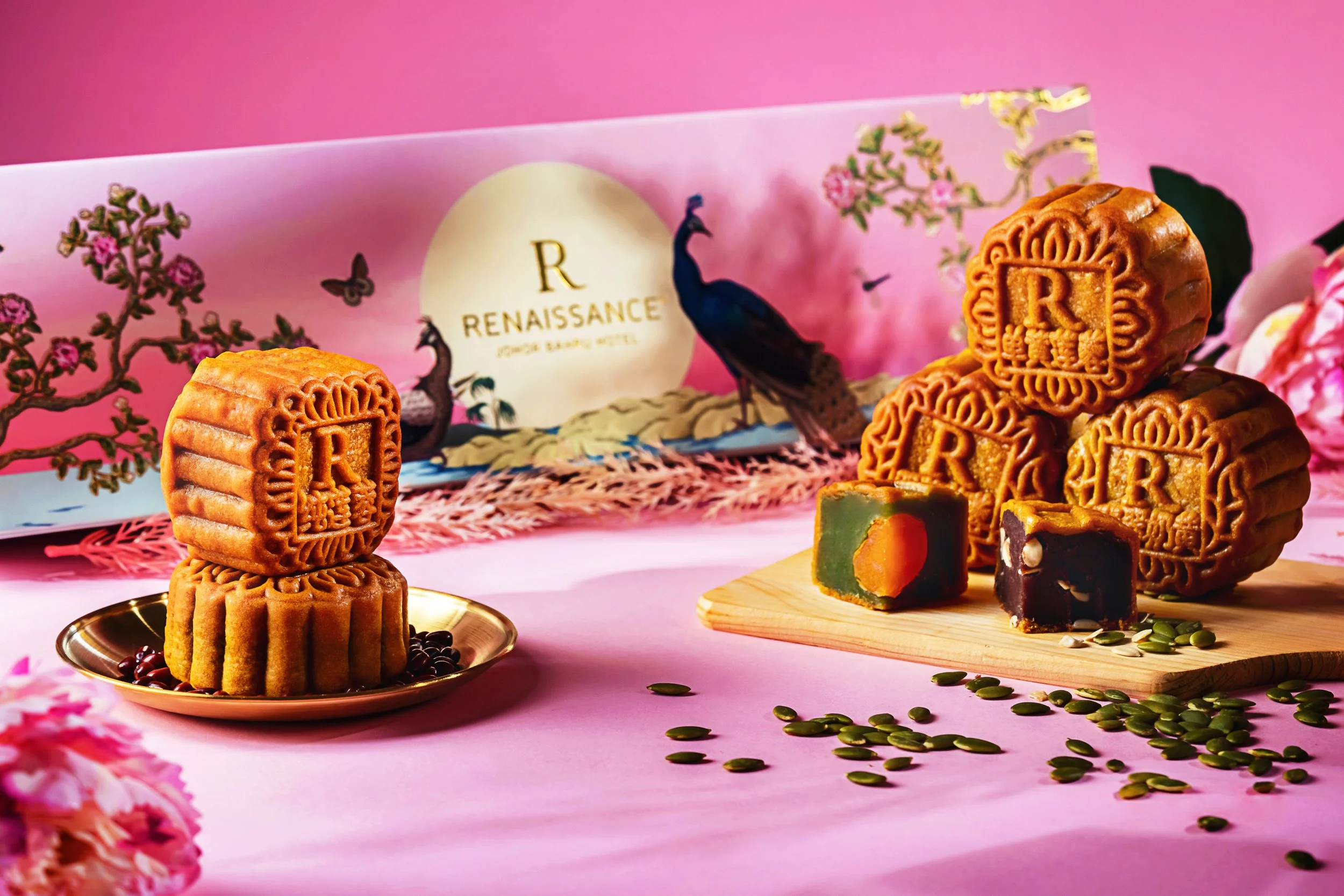 Mooncake-JP706715-HDR-merge copy-JuliusNgPhotography.jpg
