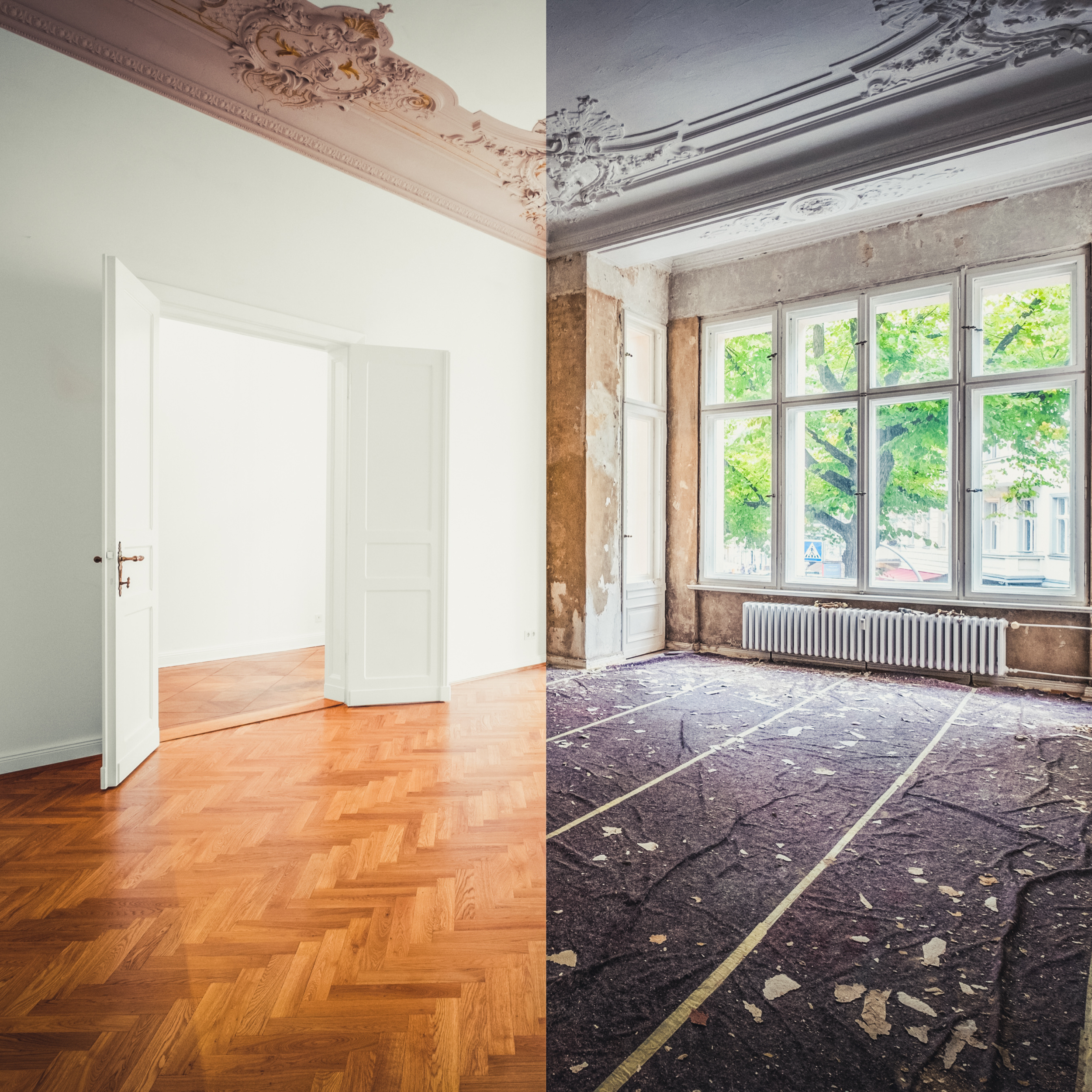 Ein Bild, das die gleiche Innenraumaufnahme vor und während einer Renovierung zeigt, mit einer Ecke eines Zimmers mit großen Fenstern und kunstvoll verzierten Decken. Links ist das Zimmer vollständig renoviert mit sauberen weißen Wänden und Holzboden