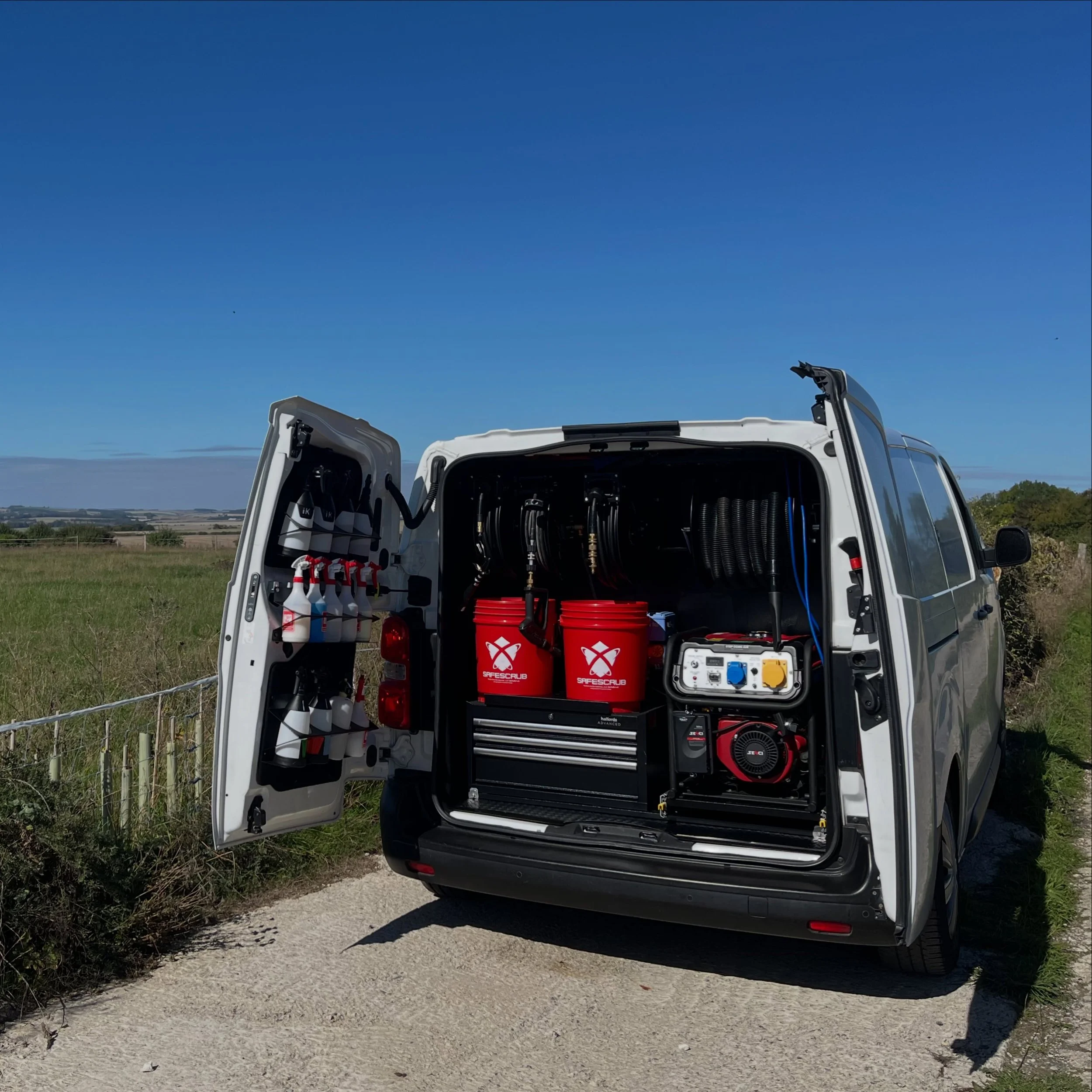 Fully Mobile &amp; Self-Contained 🚐

We bring the valet to you!

📍 Wiltshire, Hampshire, Dorset &amp; Surrounding Areas
🌐 www.FKVALETING.com