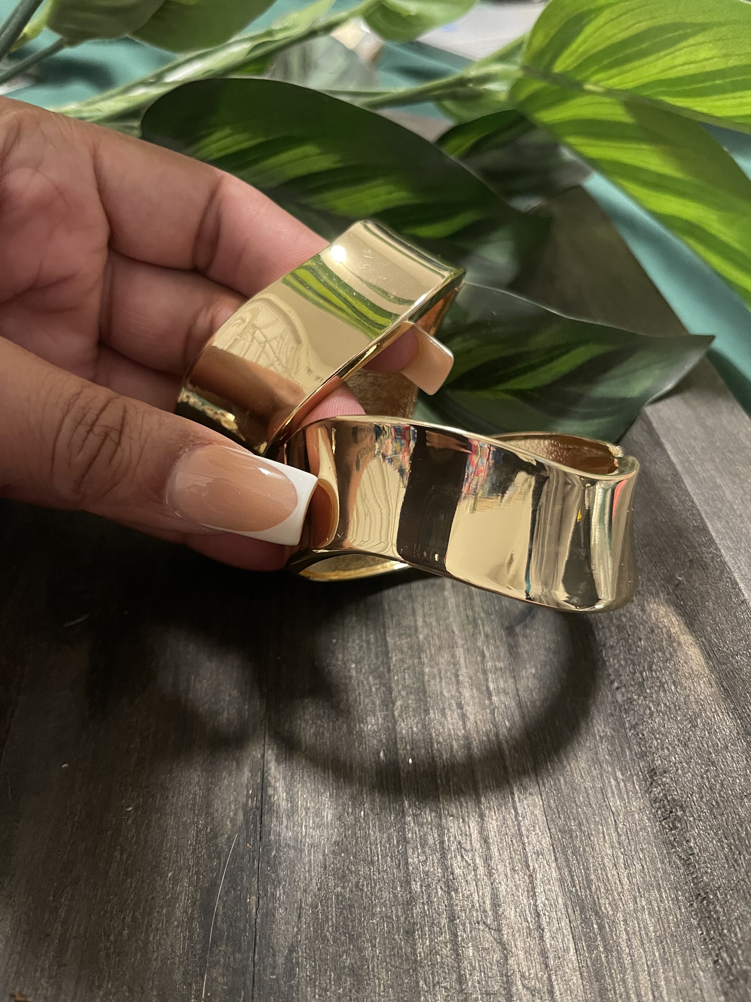 Wavy Cuff