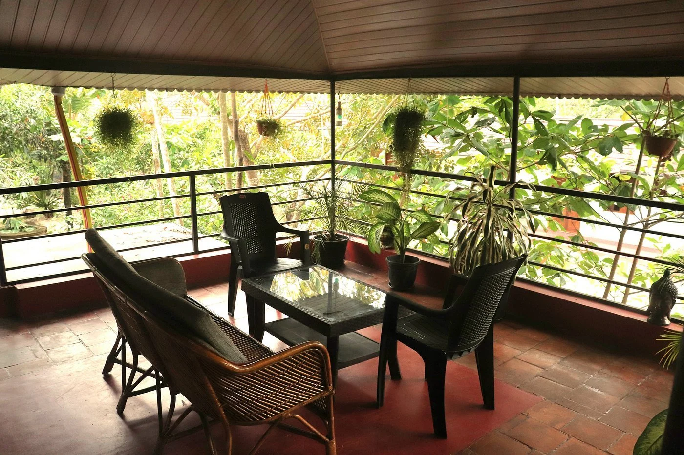 twin-or-double-room-balcony.jpg