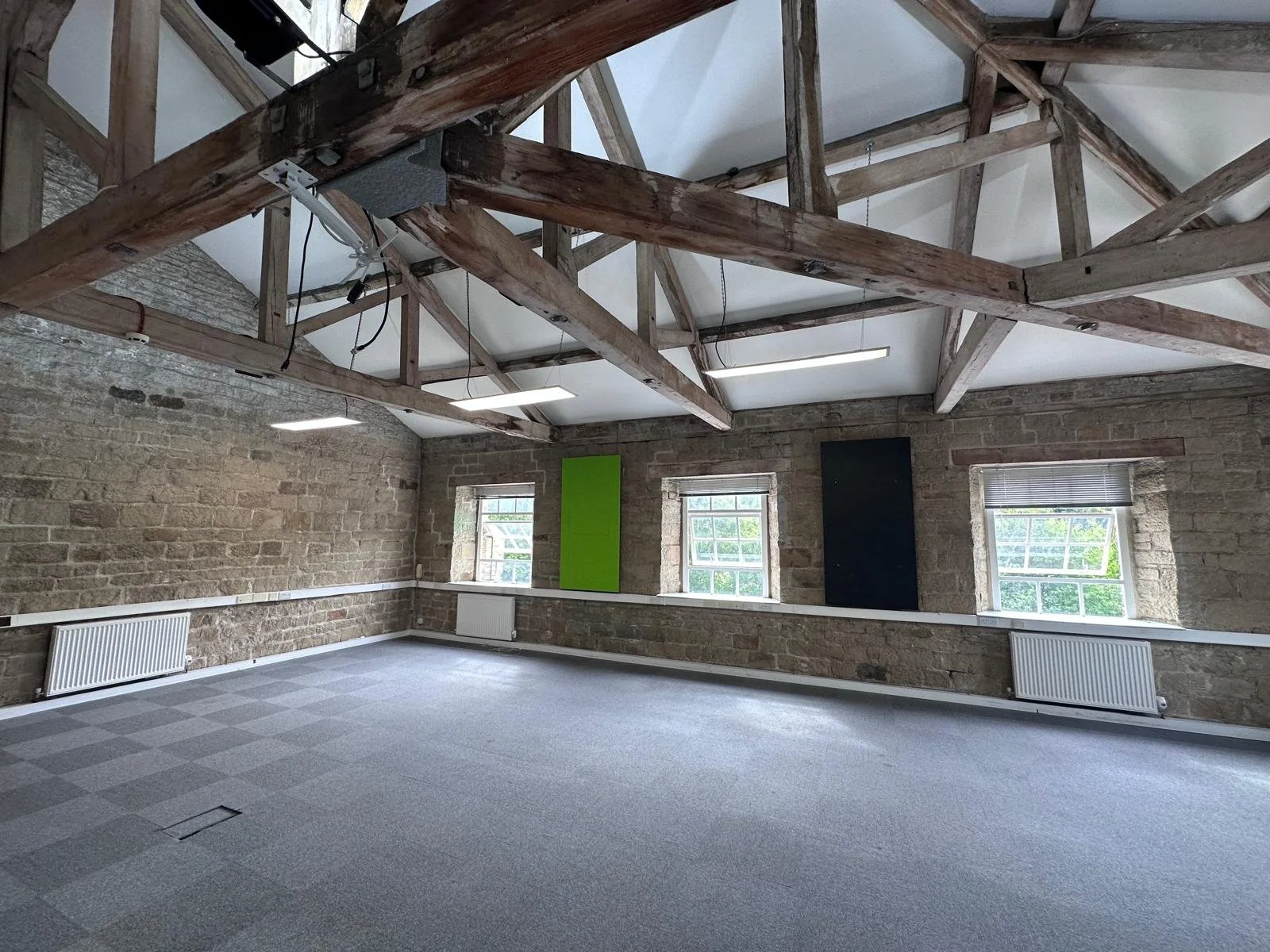 Swish New Boutique for School-Leavers Opens in Calderdale