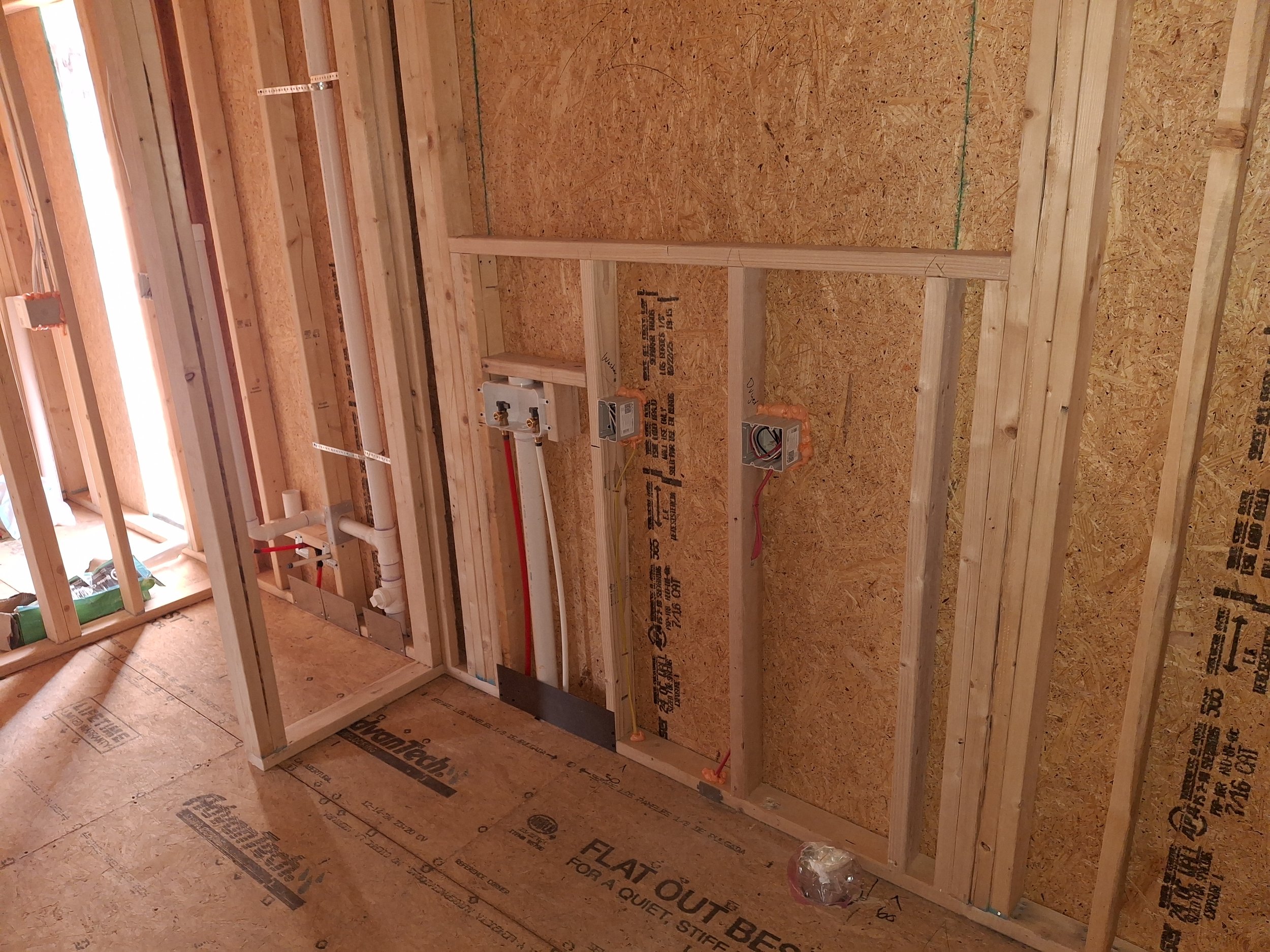 Scheduling Trades &amp; Project Flow: What Homeowners Don't See