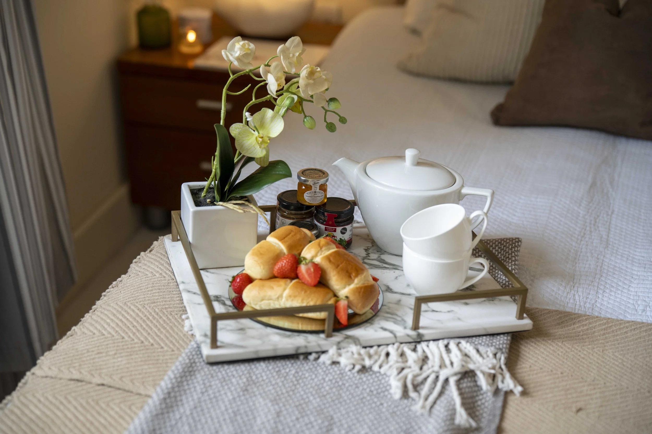 Lifestyle Shot - Breakfast Tray
