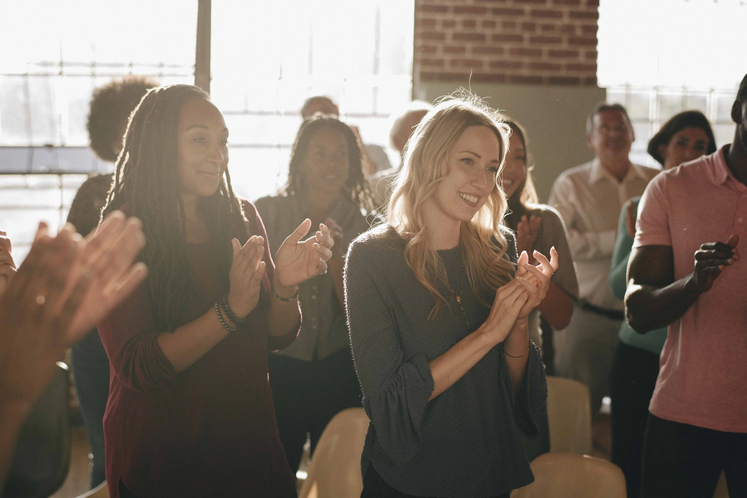 professional-team-applauding-at-corporate-meeting-2026-03-18-09-56-14-utc.jpg