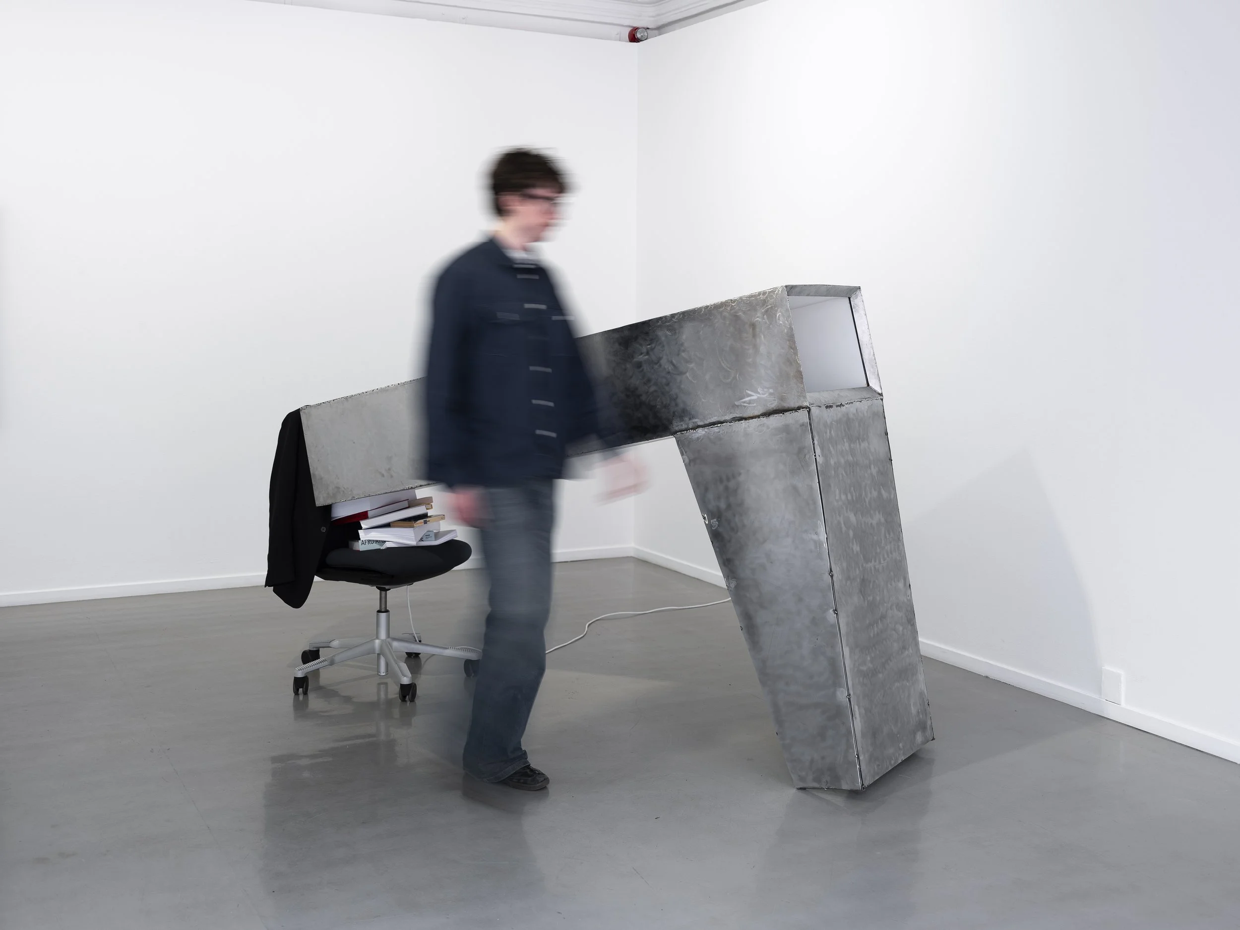The help, 2026, video installation sculpture-W45xH138xL200cm-Video duration 11min 30sec
