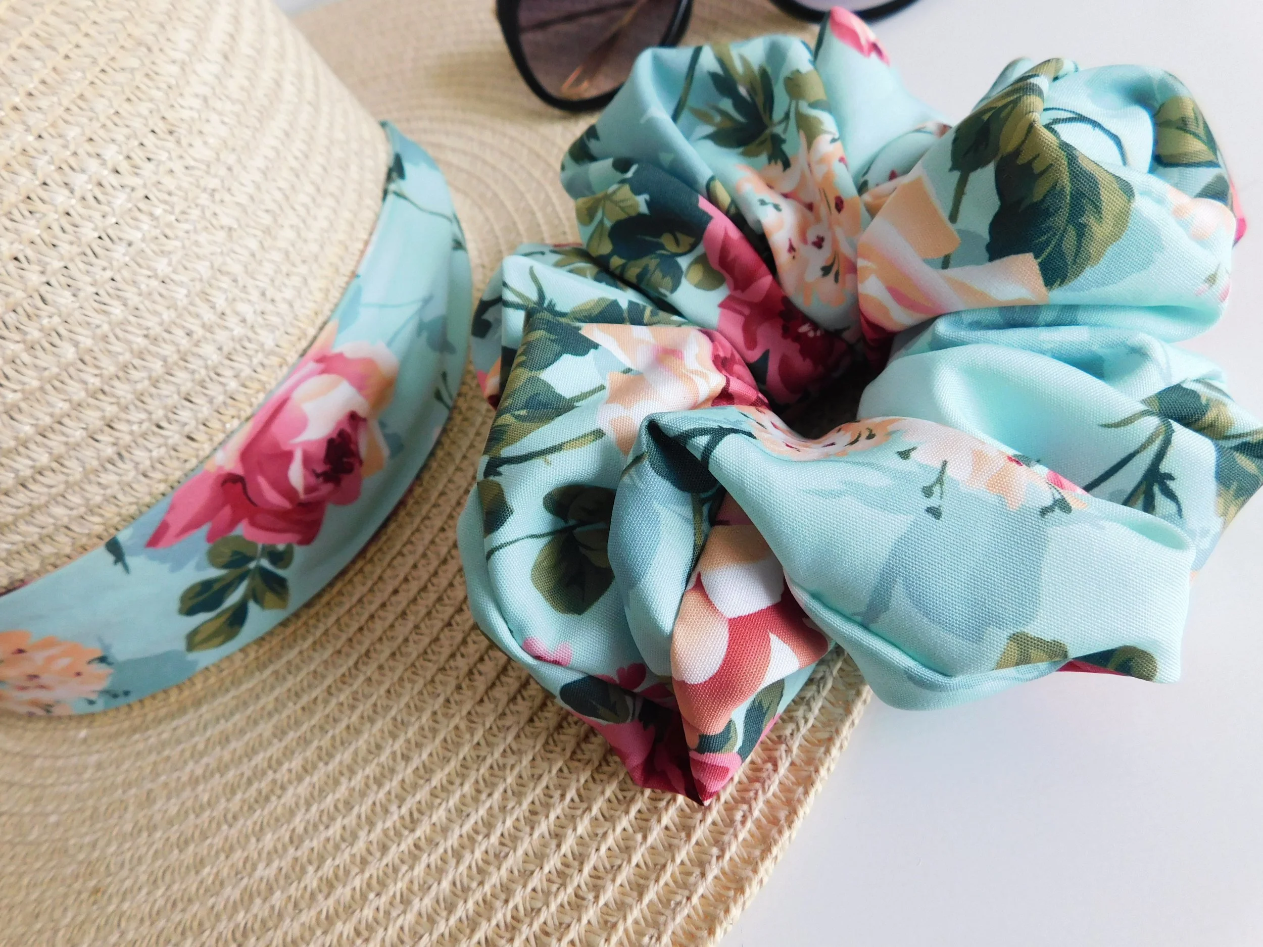 6 Mint Green Pink Blush Florals Scrunchie & Tie Hair Accessories.JPG