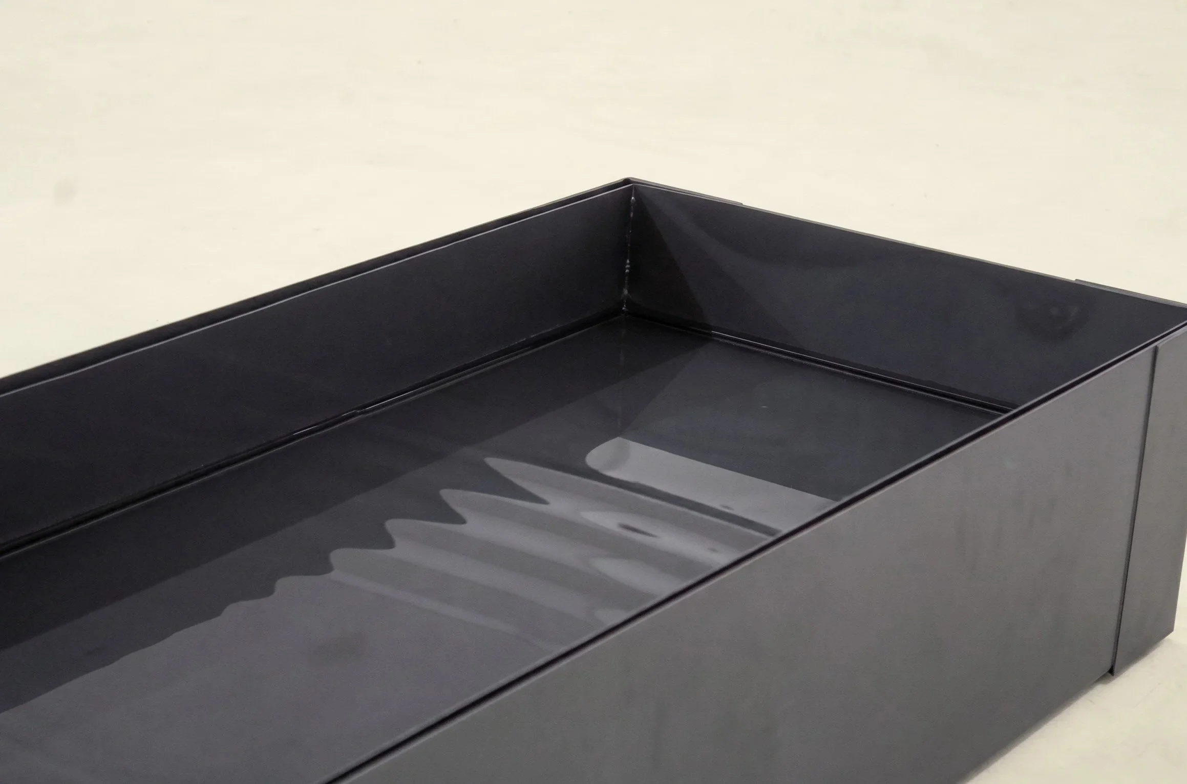 Douce obéissance (Gentle Obedience) (details), 2023​. Steel, water, and mechanical components​ ― 49 × 18.5 × 9 in​