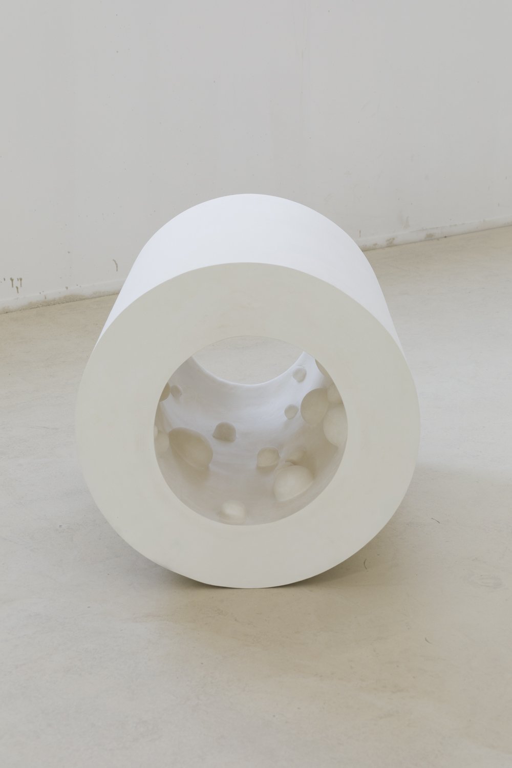 Cylindre habité (Inhabited Cylinder)​ (details), 2022​. Plaster​ ― 30 × 24 × 24 in