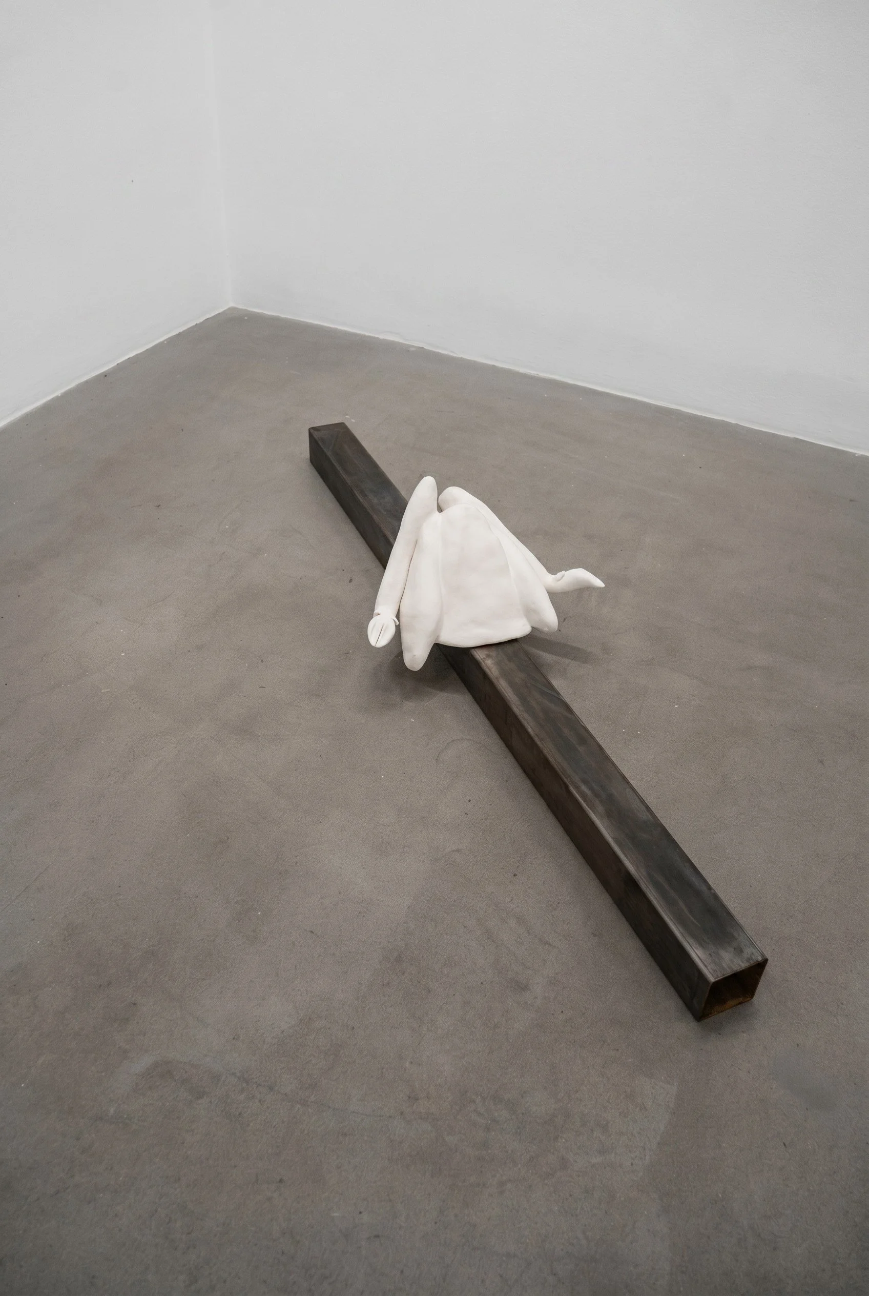 Half Crossing, 2026. Porcelain and steel ― 76 x 17 x 15 in