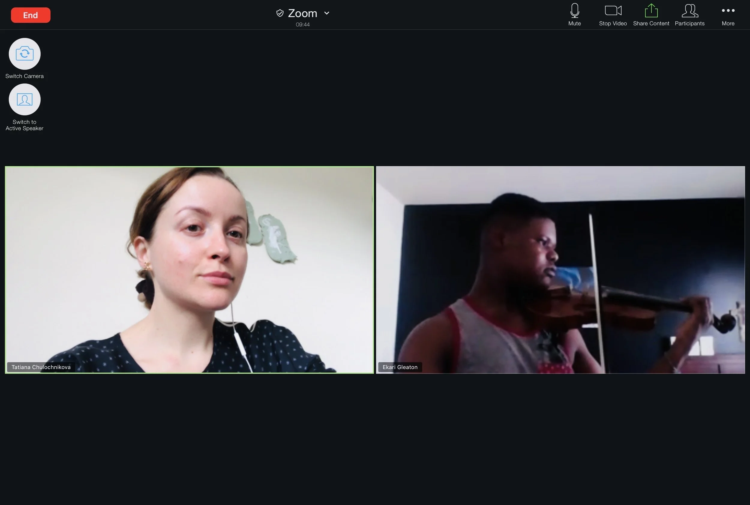 Private online violin lesson with personalized video instruction.