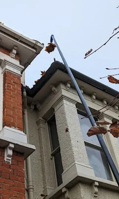 gutter cleaning.jpg