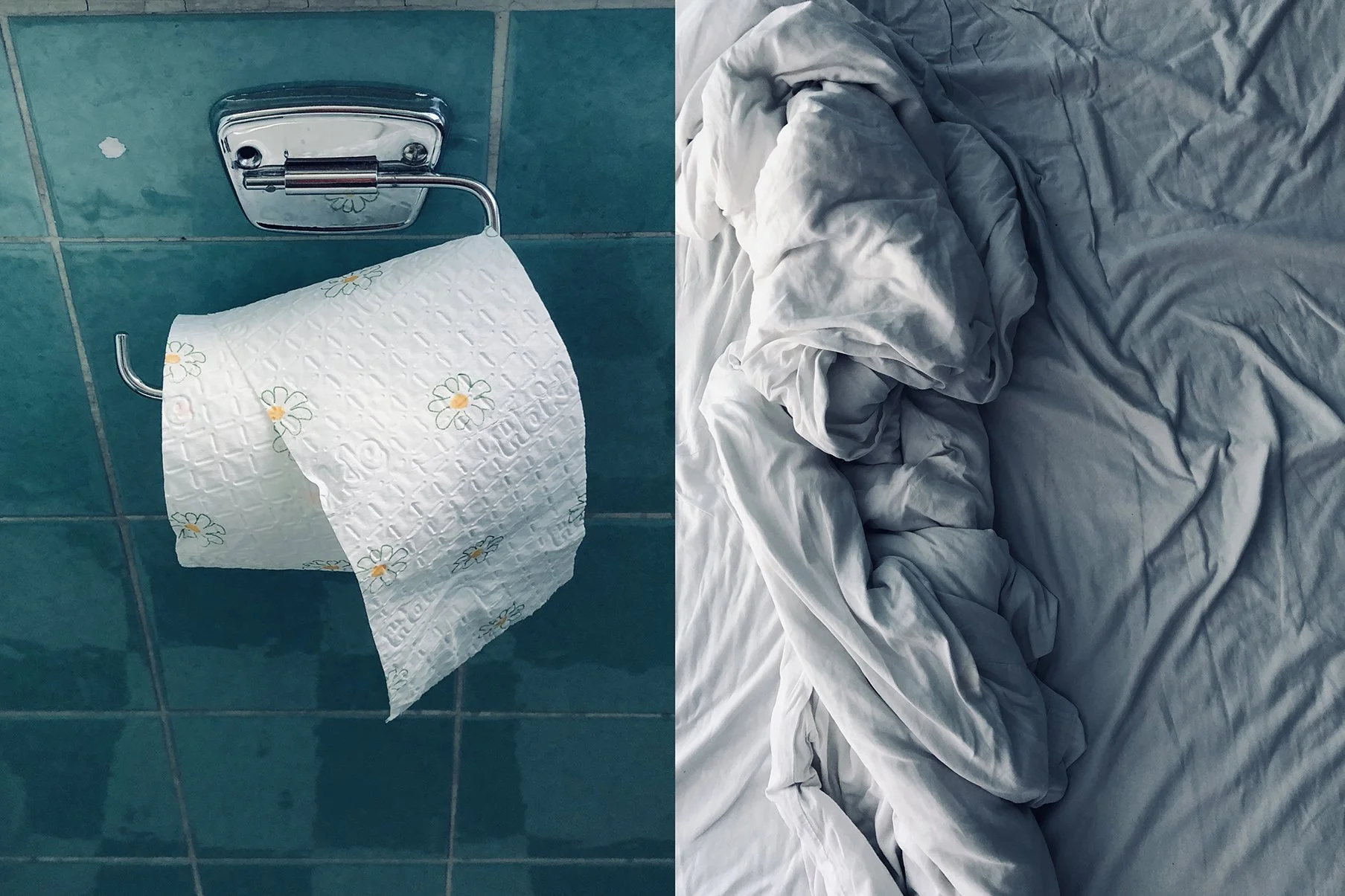 Linke Seite zeigt eine auf einer Wandhalterung befestigte leere Toilettenpapierrolle, rechte Seite zeigt ein unordentliches, zerknittertes weißes Bett mit verdrehten Betttüchern.