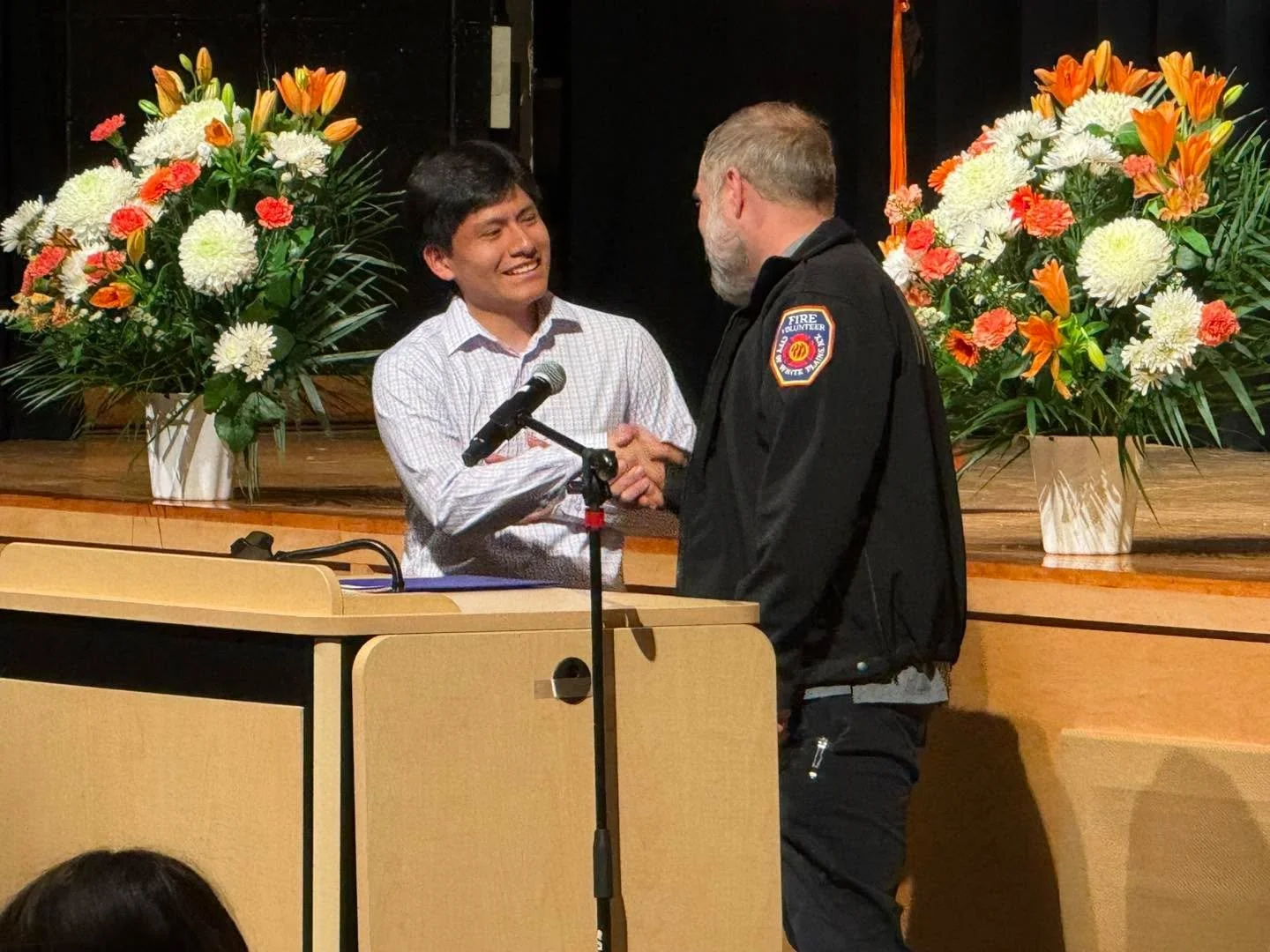 Thursday night, I had the honor of returning to my alma mater, White Plains High School, to present the Hope Engine Company No. 1 Volunteer Division Scholarship Award to Christopher Tandazo during the Class of 2026 Awards Night.

As someone who grew 