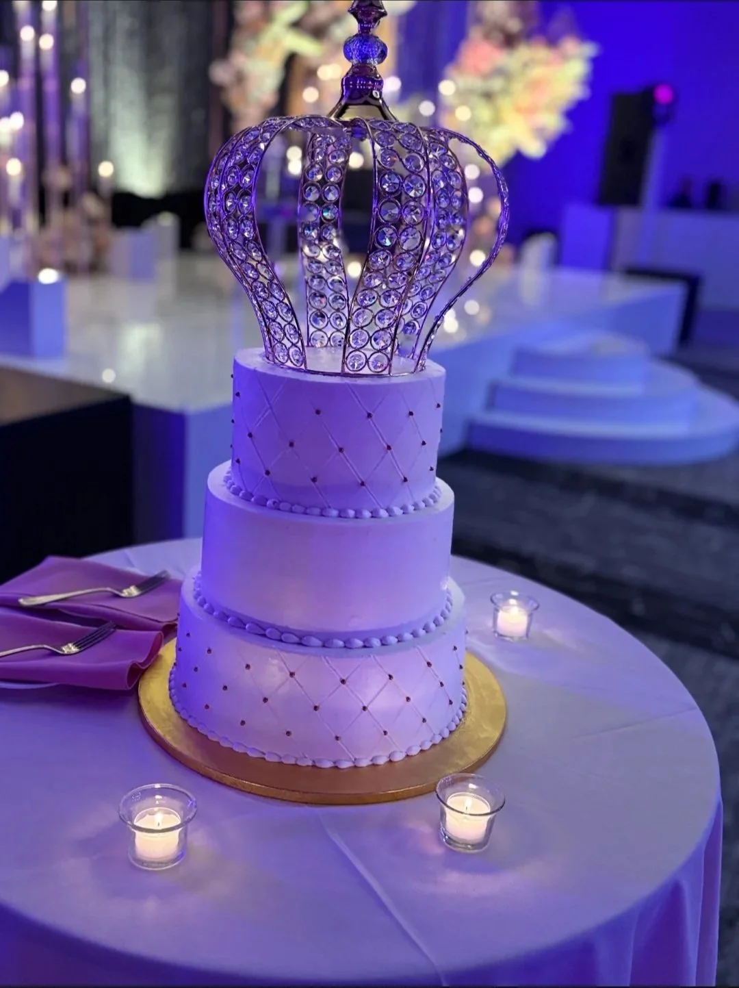 The vegan half of his and hers wedding cake