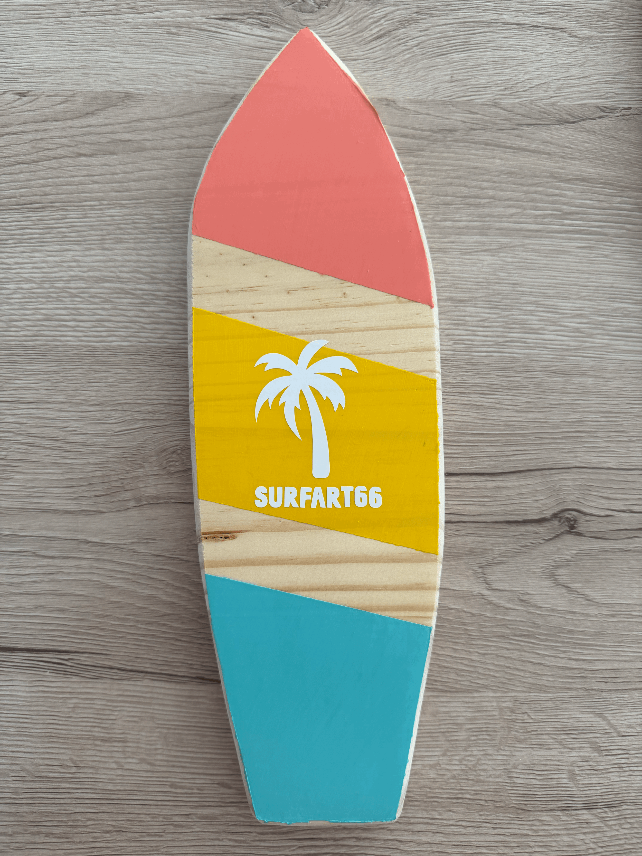 Planche décorative Surfart66 en bois – 25 cm (copie)