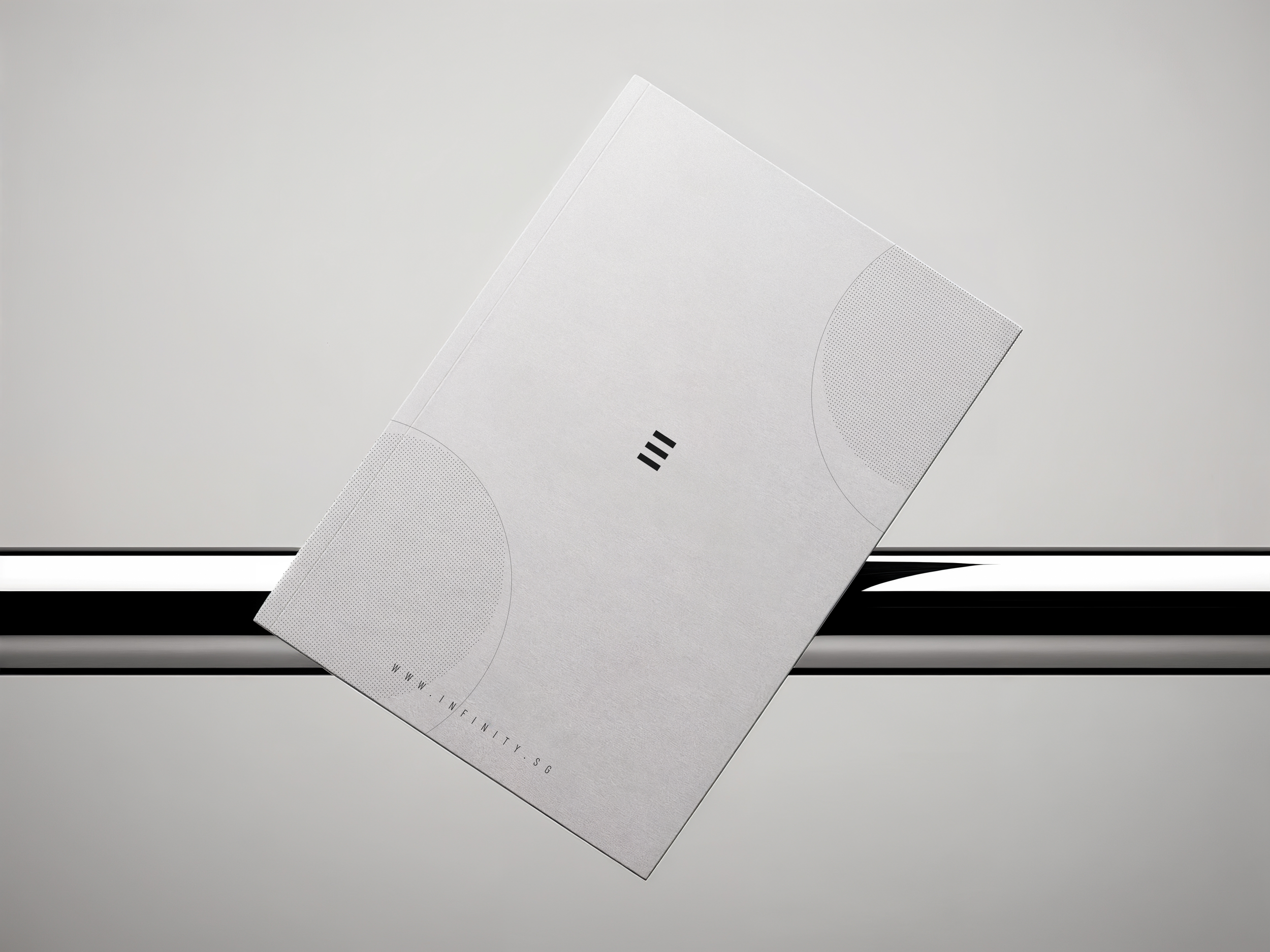 INFIN8TY_MOCKUP_Magazine.png