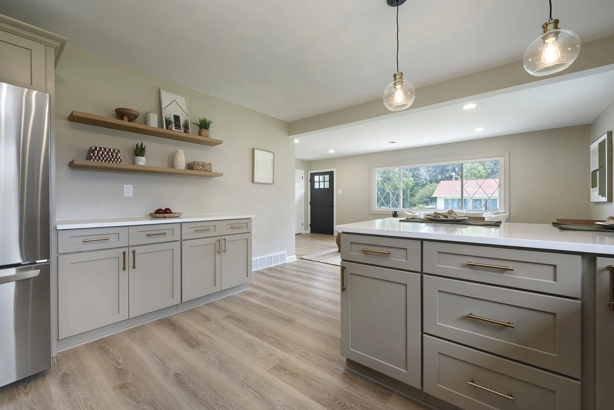 Transitional Kitchen Kitchen Remodel in Pittsburgh, PA by Quinlan Contracting project photo