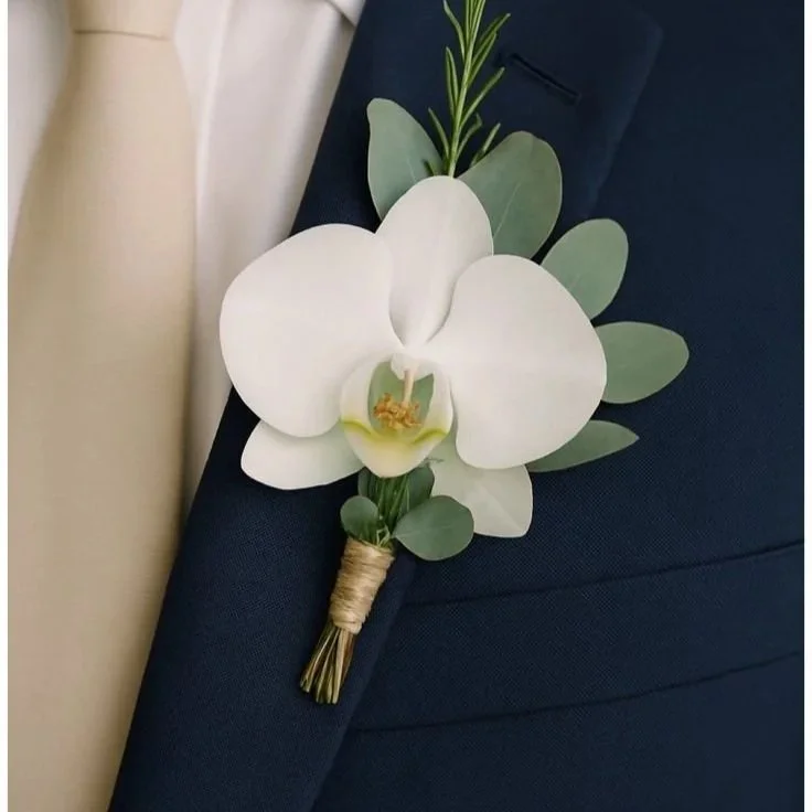 Boutonier novio- orquídea