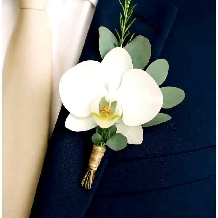 Boutonier novio- orquídea