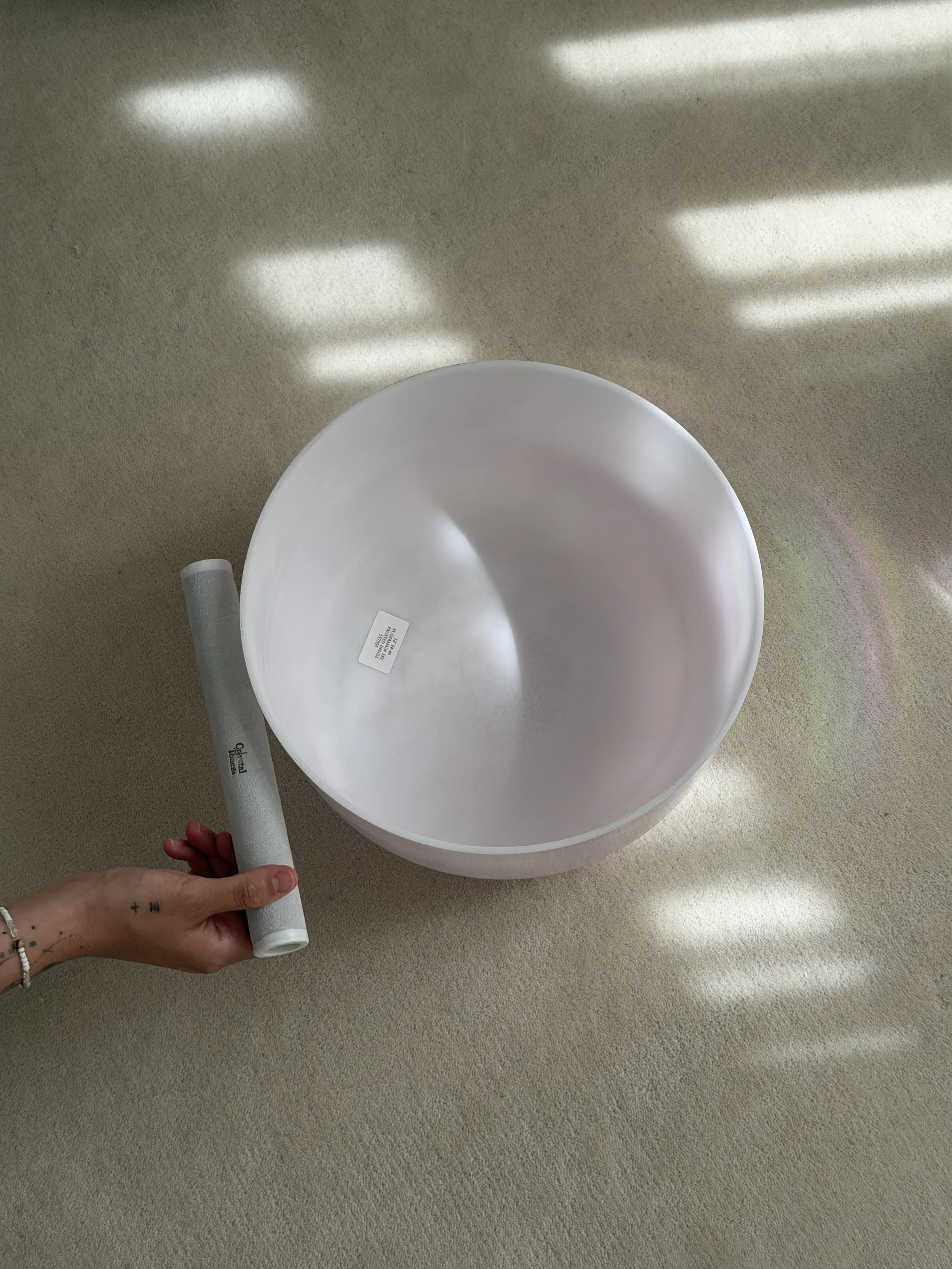 HOW CRYSTAL SINGING BOWLS CREATE SOUND