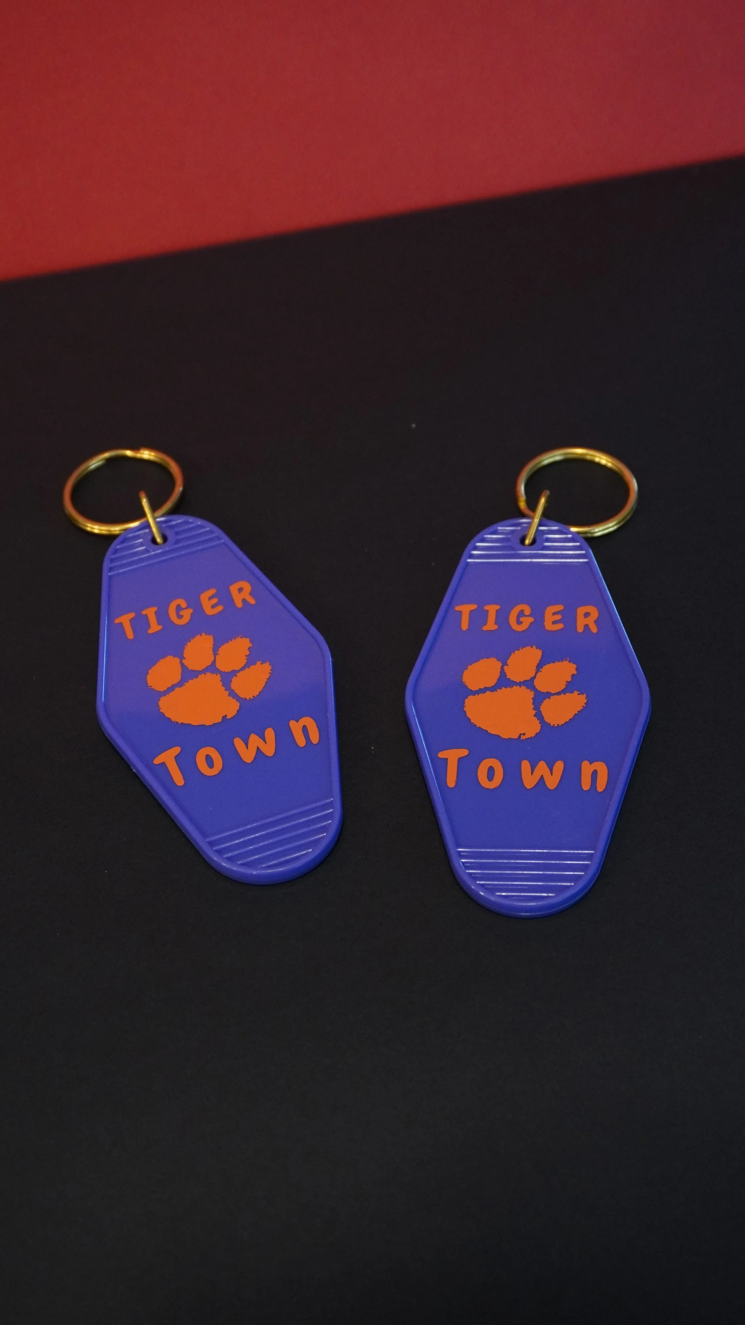 TIGER TOWN MOTEL KEYCHAIN